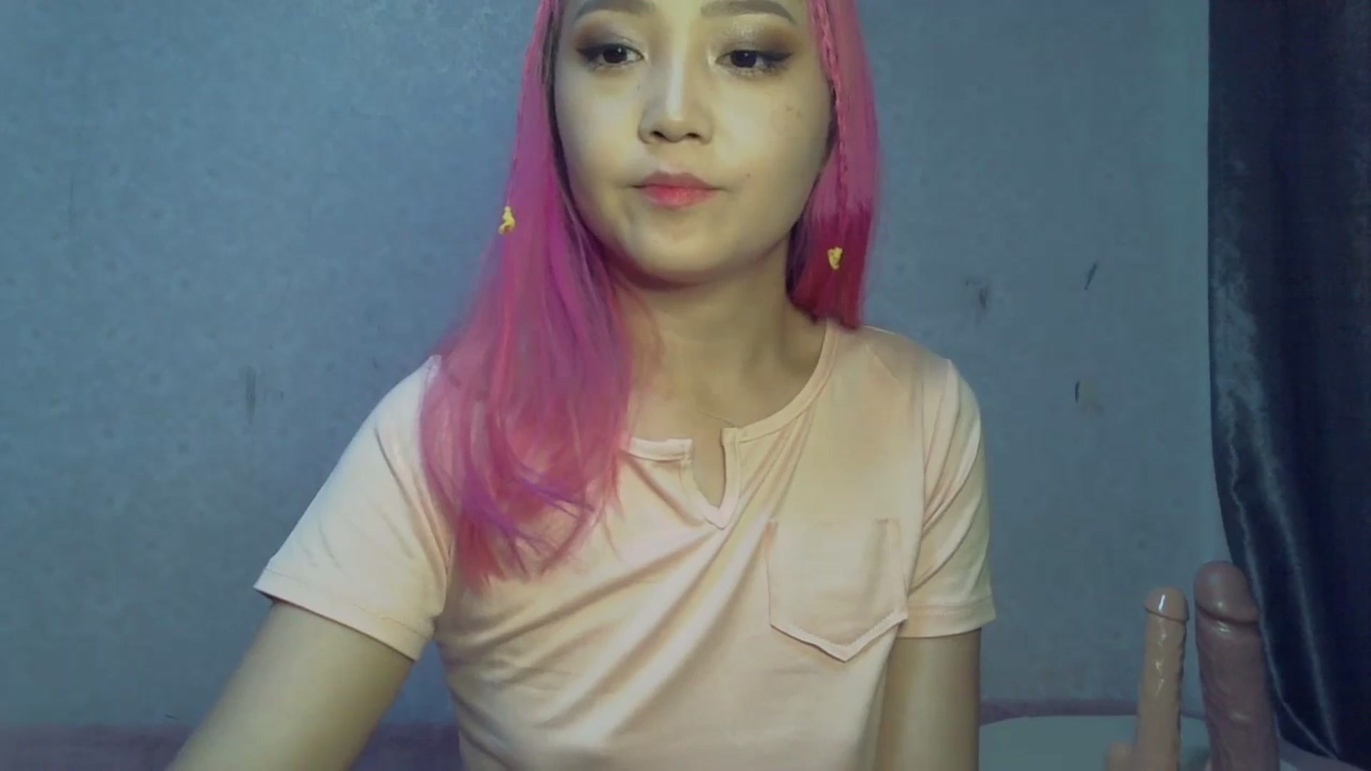 Gallery image thumbnail from SchoolBby's myfreecams stream on, 10/08/2023, 09:42 image 13 of 20