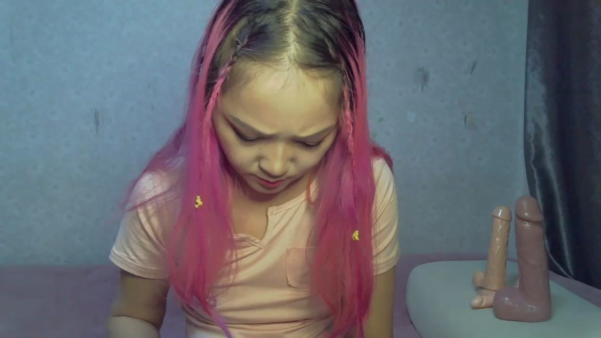 Gallery image thumbnail from SchoolBby's myfreecams stream on, 10/08/2023, 09:42 image 20 of 20