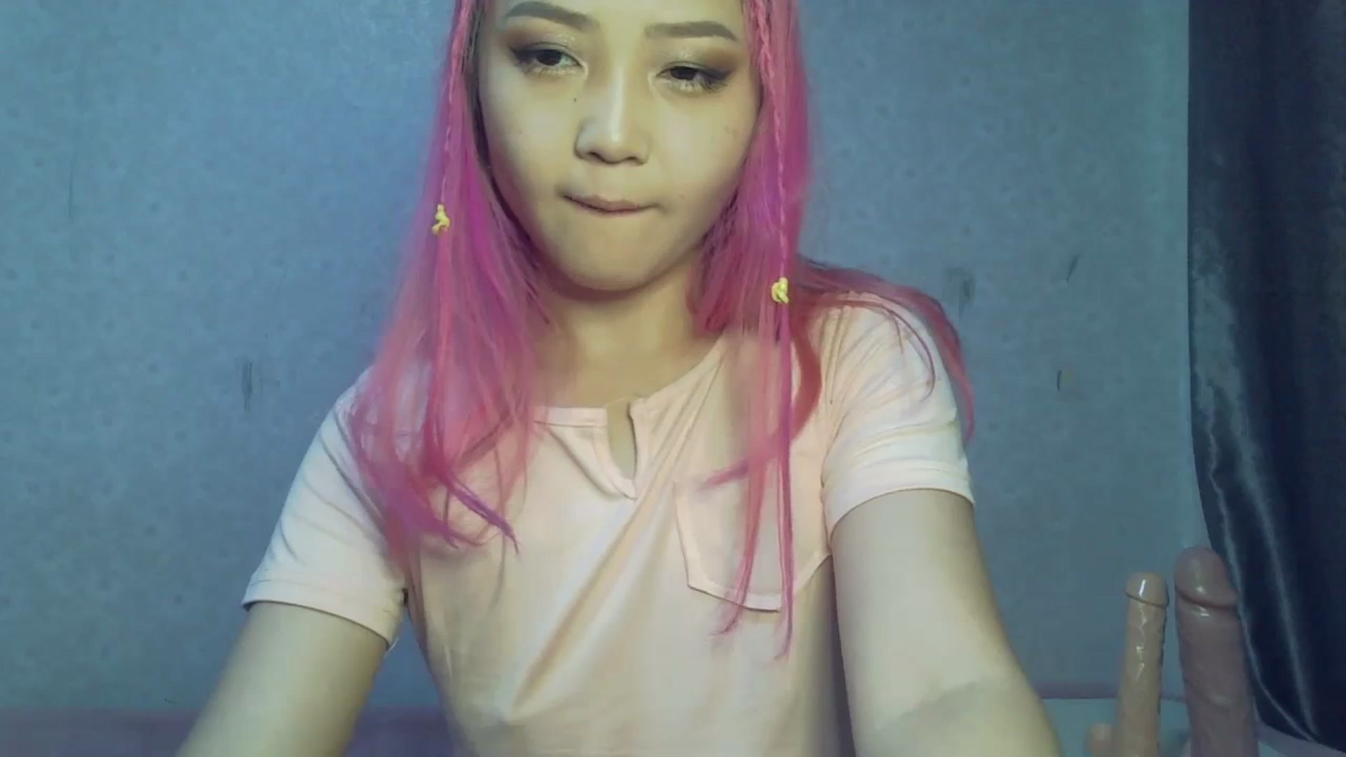 Gallery image thumbnail from SchoolBby's myfreecams stream on, 10/08/2023, 09:42 image 9 of 20