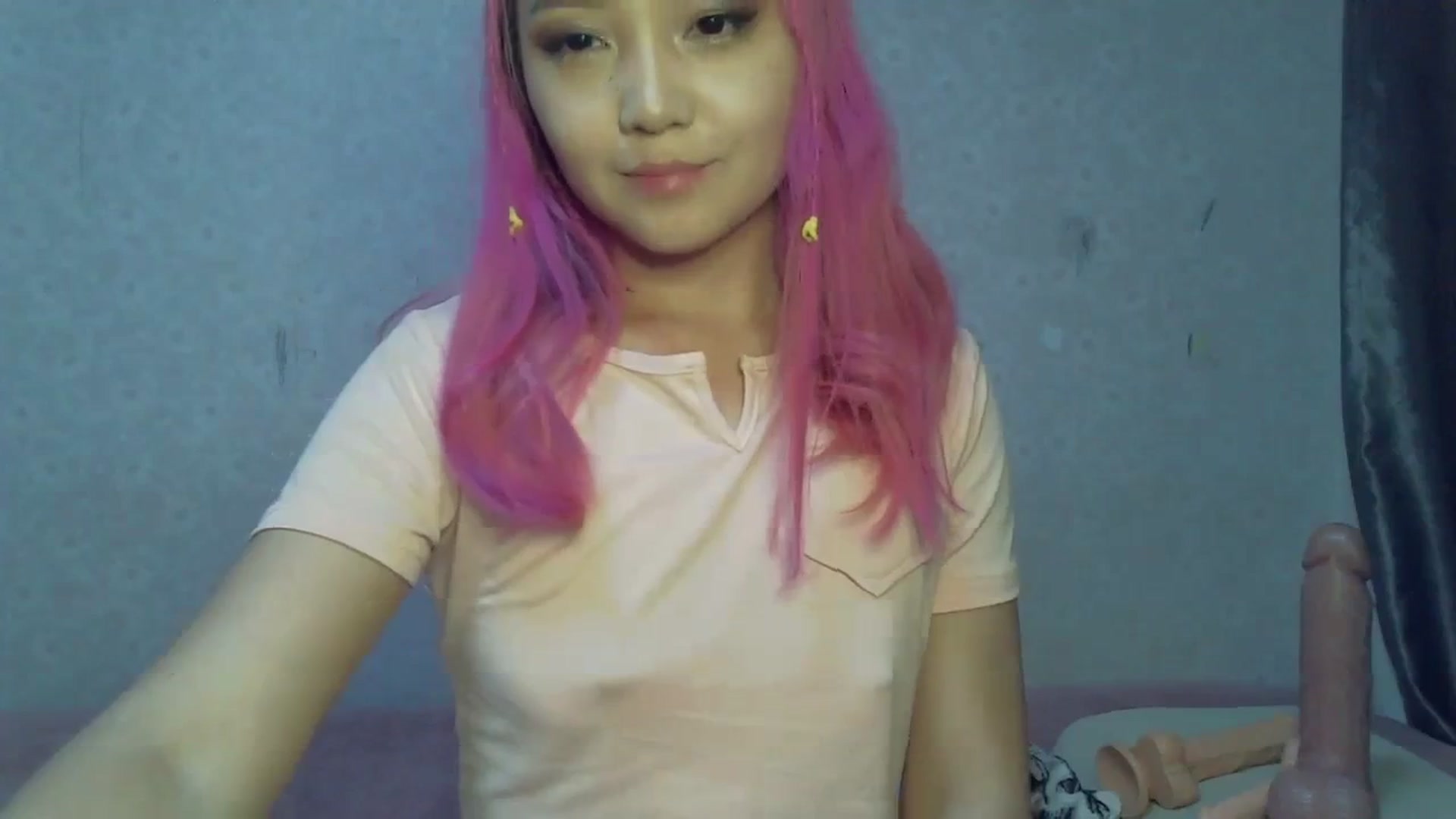 Gallery image thumbnail from SchoolBby's myfreecams stream on, 10/08/2023, 11:04 image 18 of 20