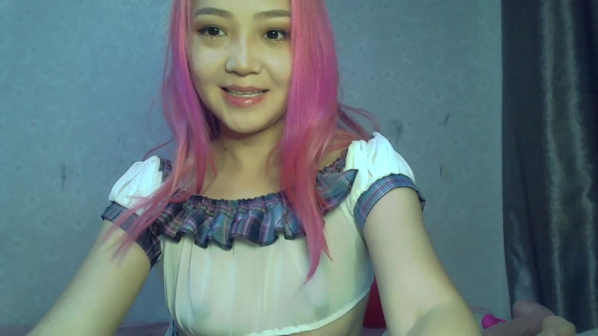 Gallery image thumbnail from SchoolBby's myfreecams stream on, 10/16/2023, 08:21 image 13 of 20