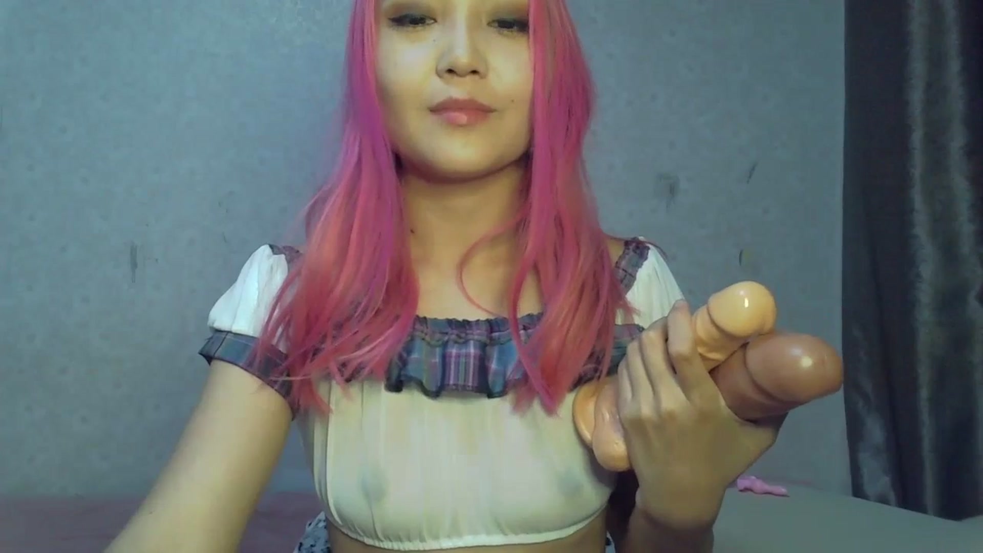Gallery image thumbnail from SchoolBby's myfreecams stream on, 10/16/2023, 11:03 image 17 of 20