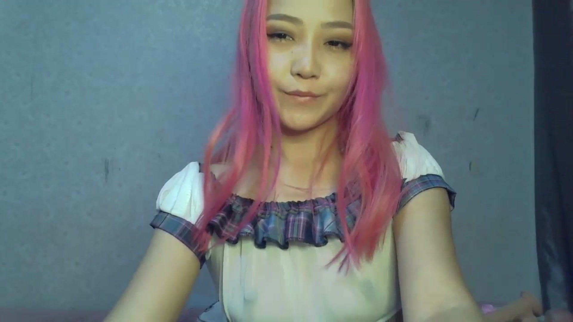 Gallery image thumbnail from SchoolBby's myfreecams stream on, 10/16/2023, 11:03 image 8 of 20
