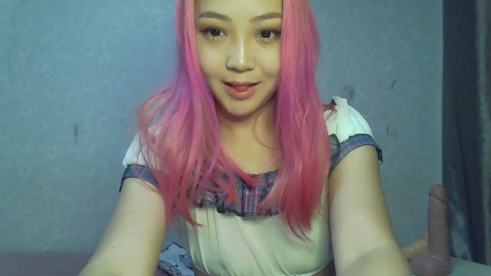Gallery image thumbnail from SchoolBby's myfreecams stream on, 10/16/2023, 11:03 image 1 of 20