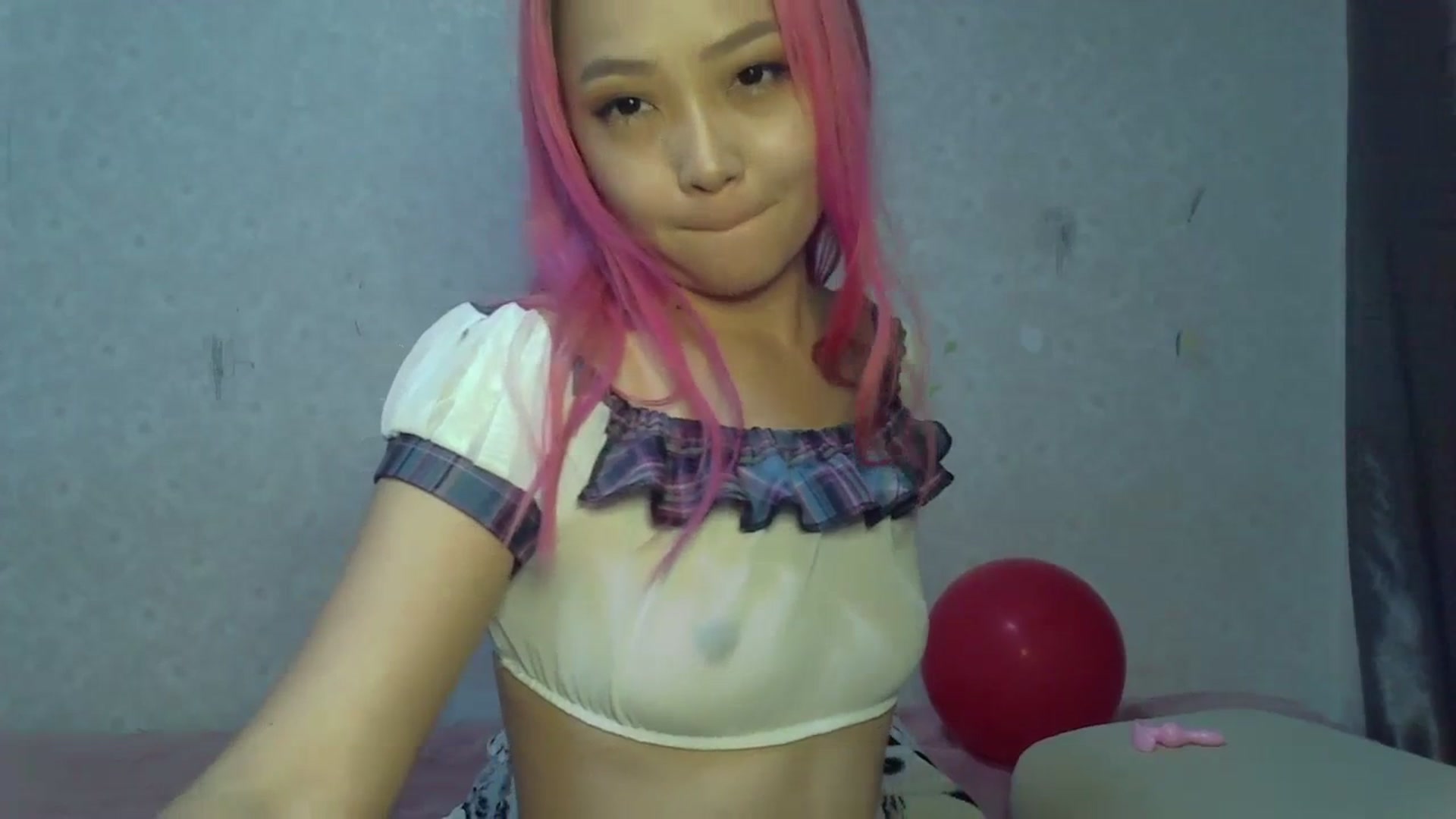 Gallery image thumbnail from SchoolBby's myfreecams stream on, 10/16/2023, 12:35 image 2 of 20
