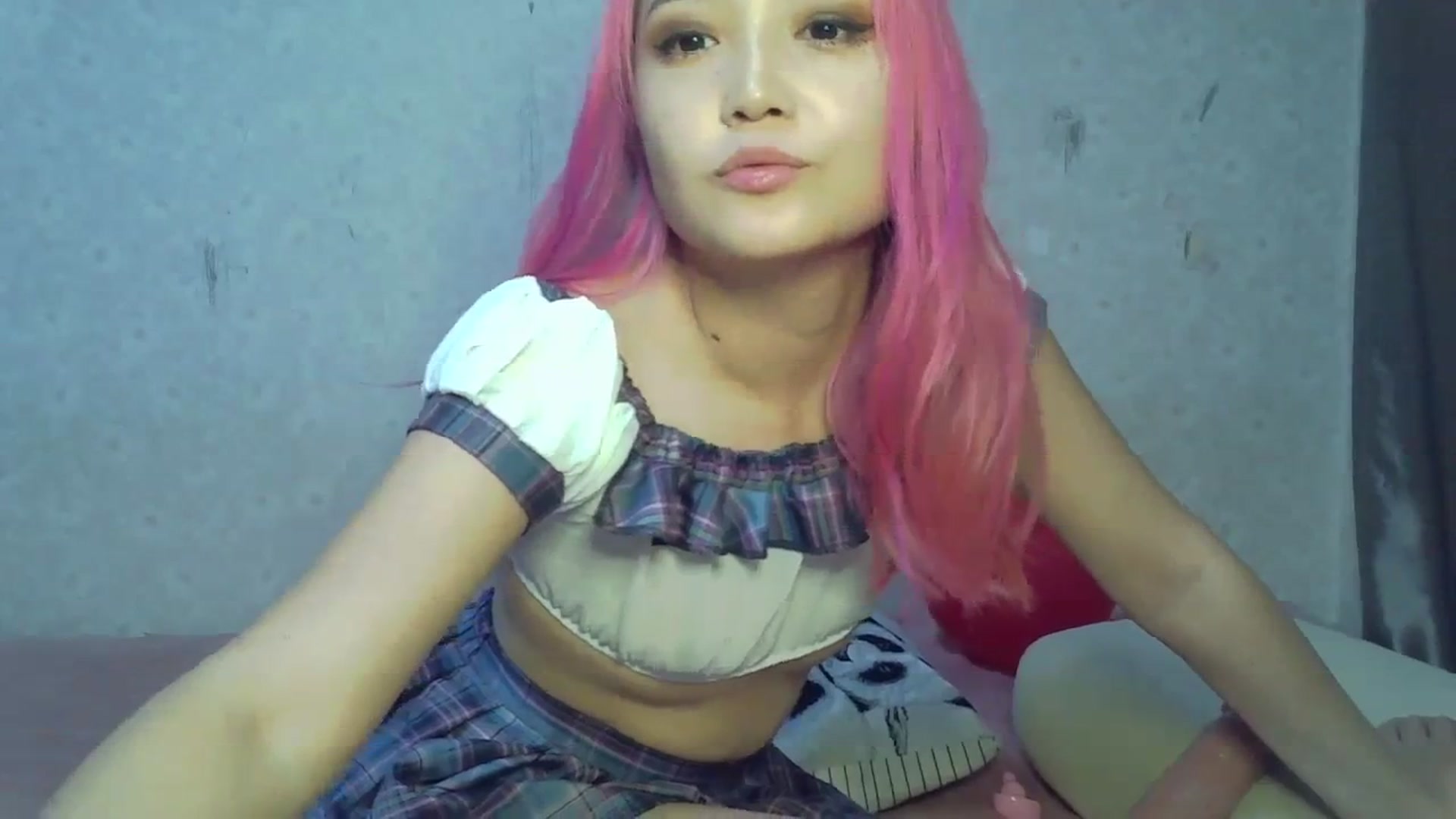 Gallery image thumbnail from SchoolBby's myfreecams stream on, 10/16/2023, 12:35 image 4 of 20