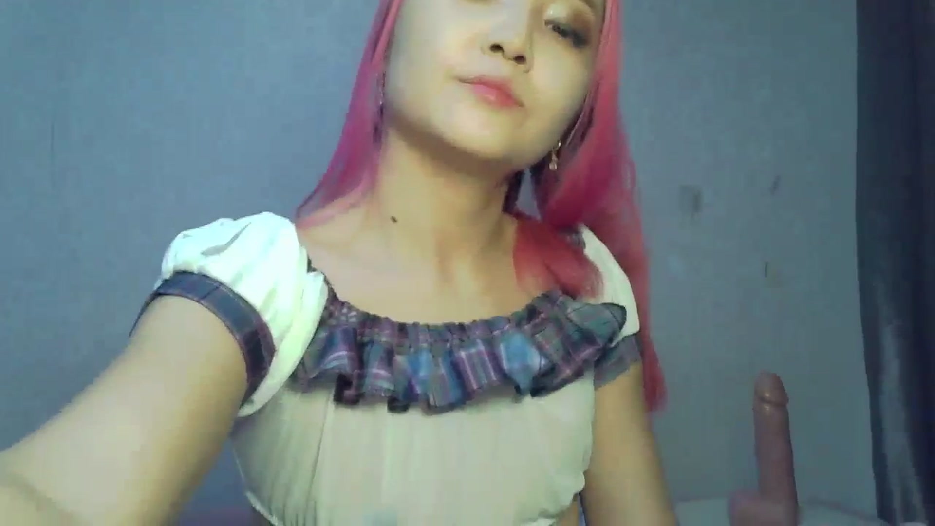 Gallery image thumbnail from SchoolBby's myfreecams stream on, 10/18/2023, 14:17 image 15 of 20
