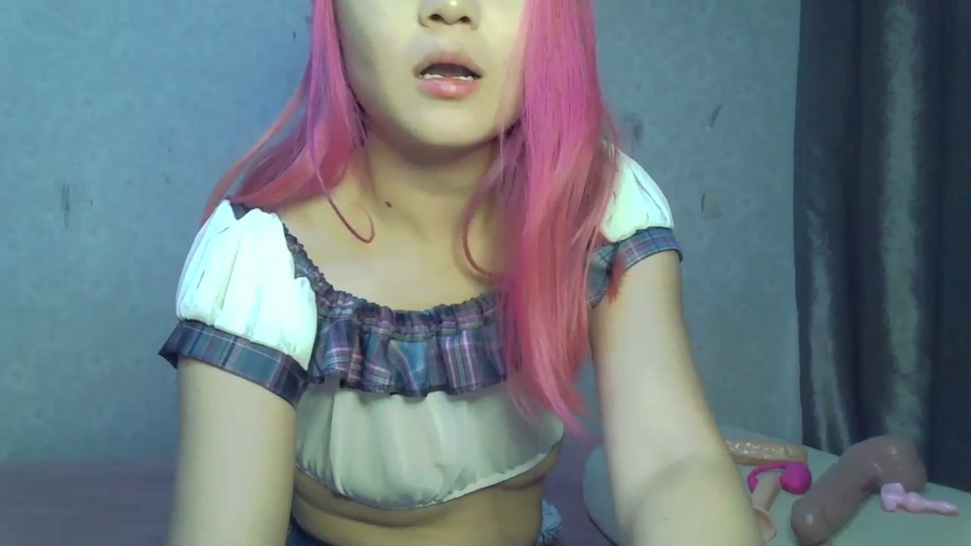 Gallery image thumbnail from SchoolBby's myfreecams stream on, 10/18/2023, 15:30 image 19 of 20