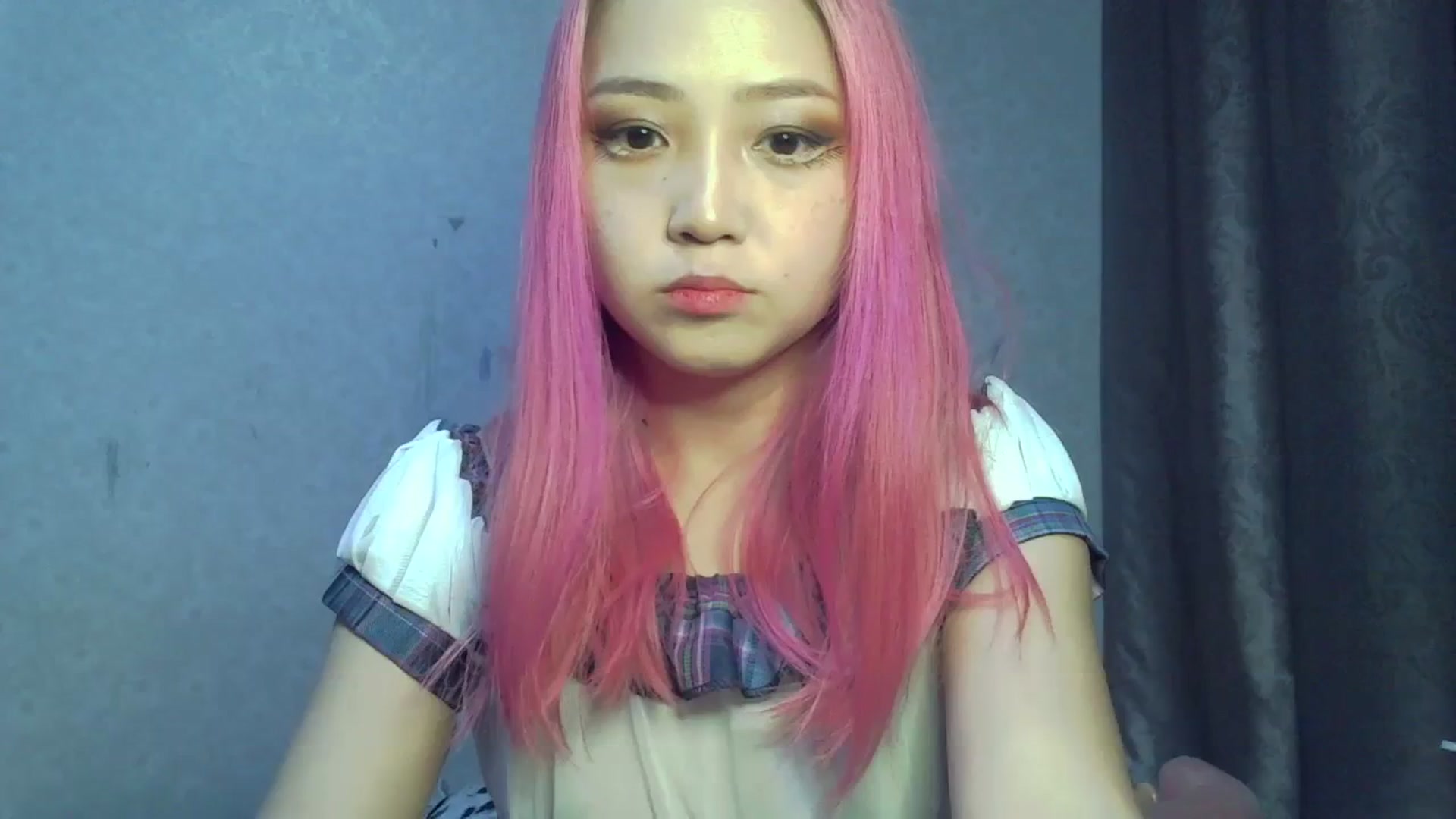 Gallery image thumbnail from SchoolBby's myfreecams stream on, 10/22/2023, 12:21 image 1 of 20
