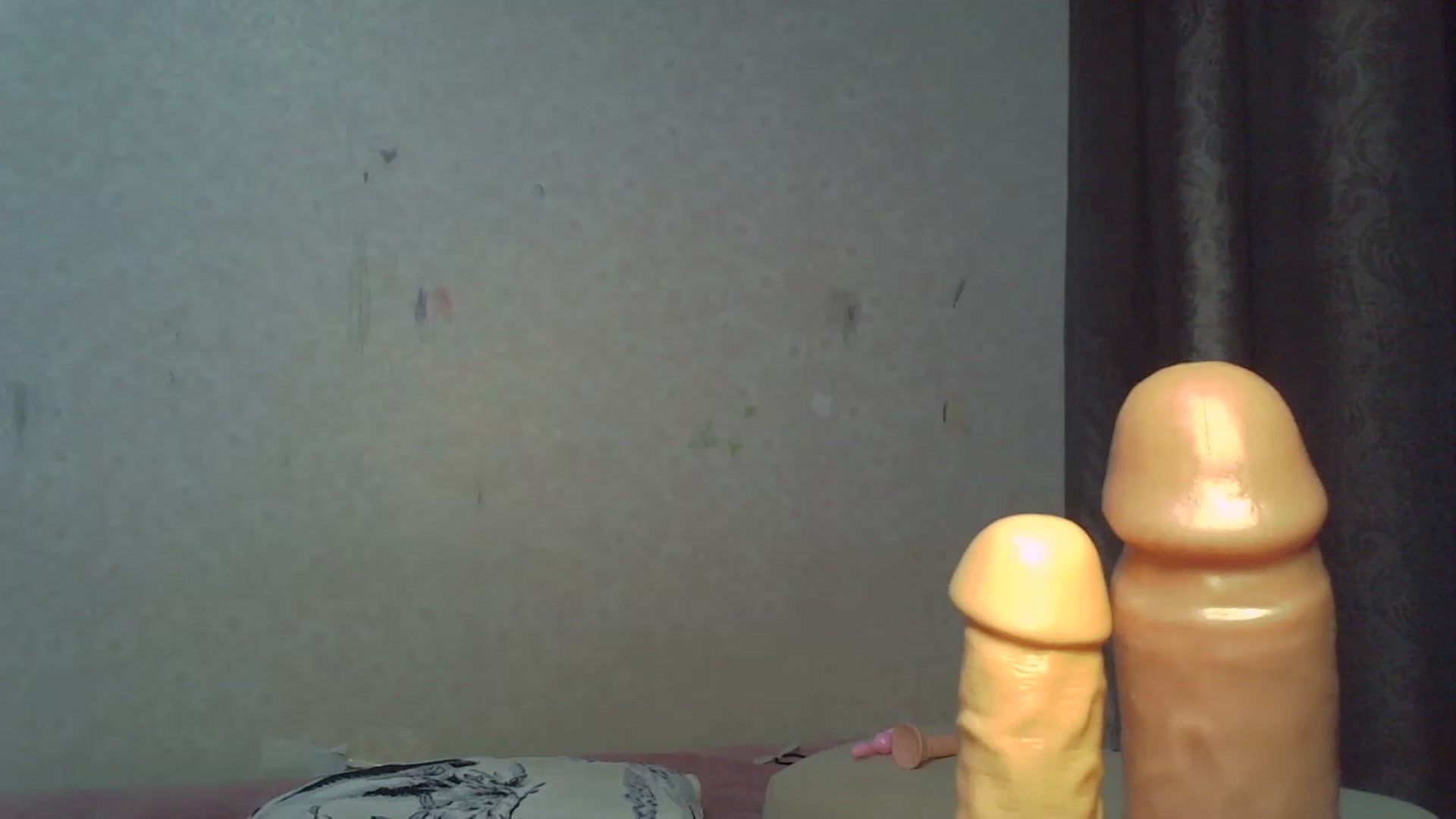 Gallery image thumbnail from SchoolBby's myfreecams stream on, 10/22/2023, 13:51 image 13 of 20