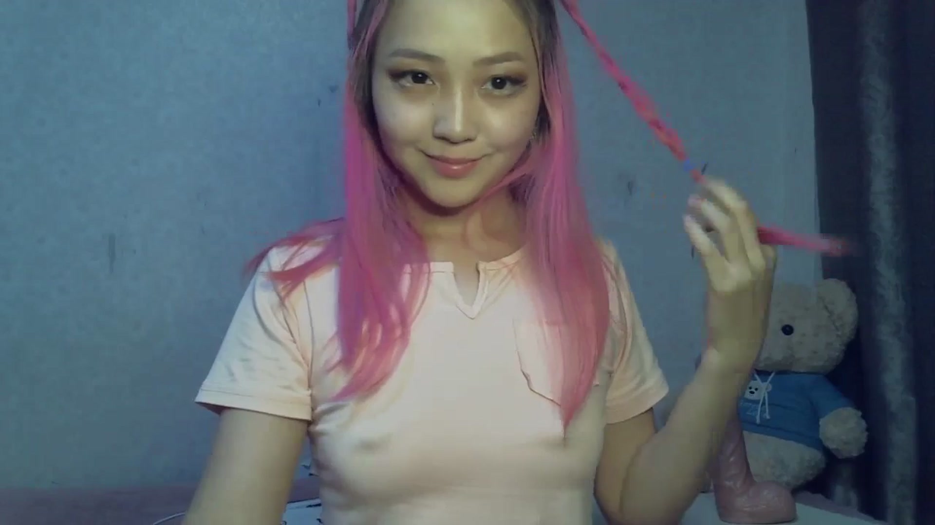 Gallery image thumbnail from SchoolBby's myfreecams stream on, 10/22/2023, 18:17 image 14 of 20