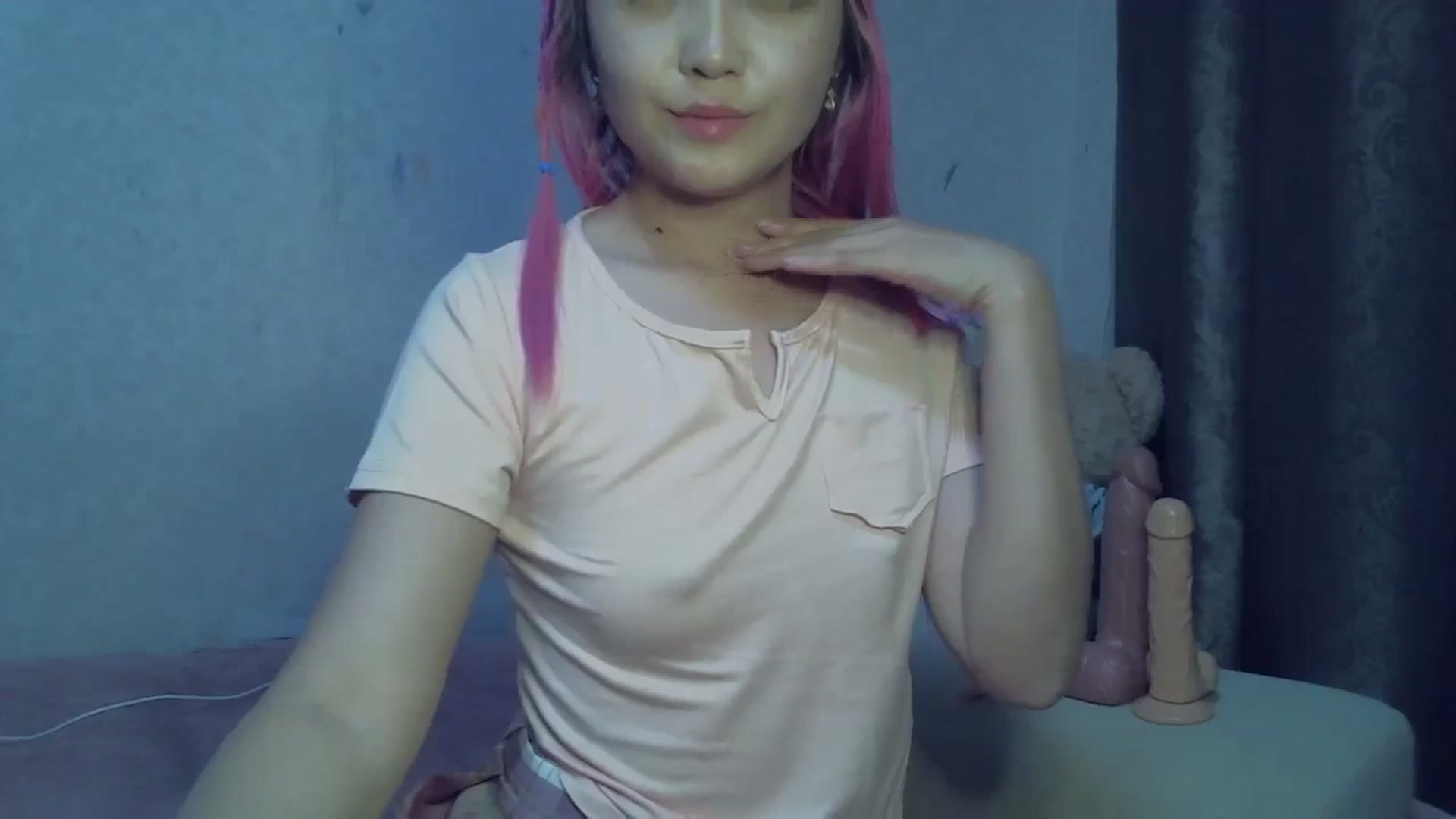 Gallery image thumbnail from SchoolBby's myfreecams stream on, 10/22/2023, 18:17 image 8 of 20