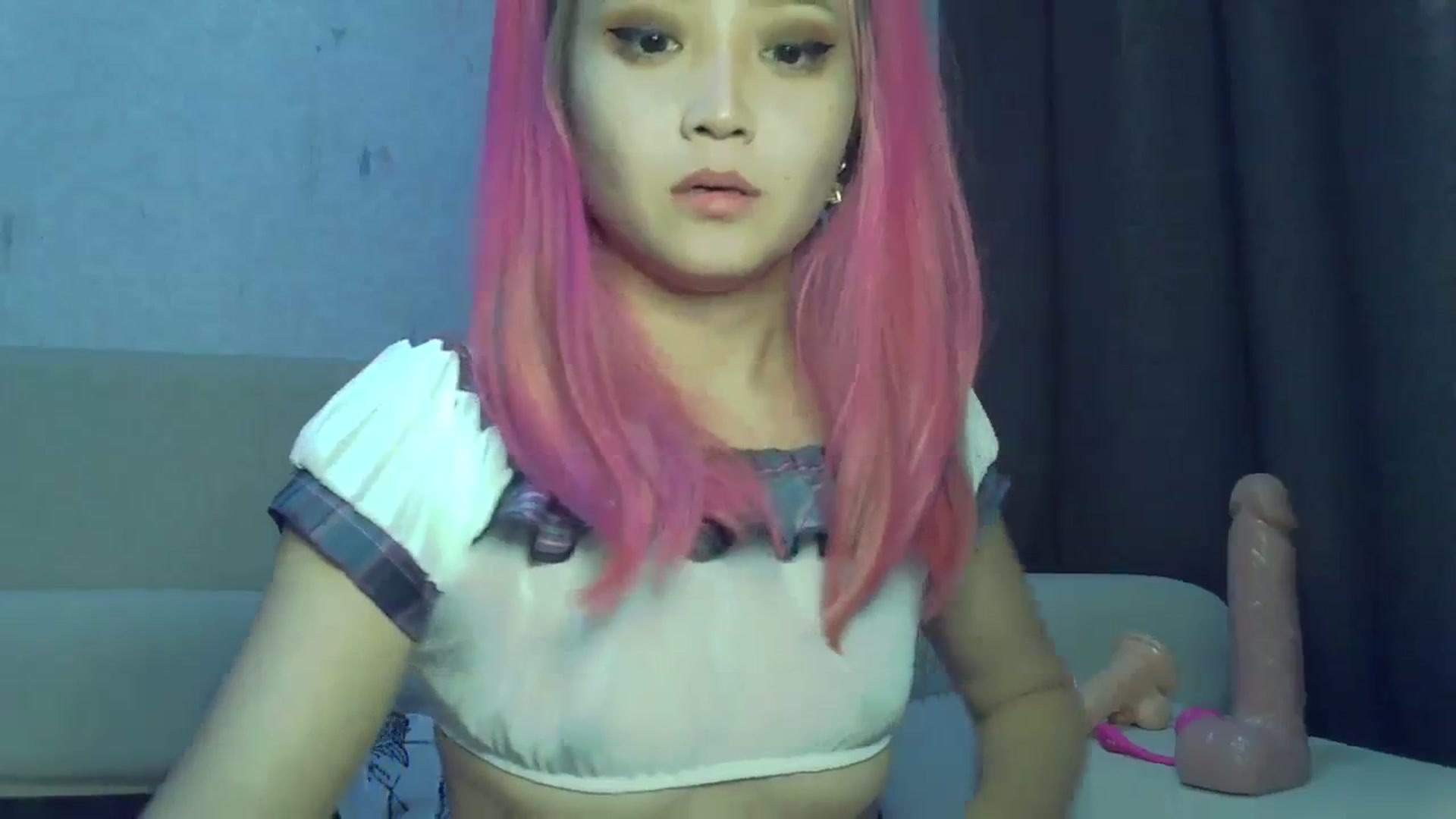 Gallery image thumbnail from SchoolBby_69's myfreecams stream on, 10/27/2023, 13:07 image 14 of 20