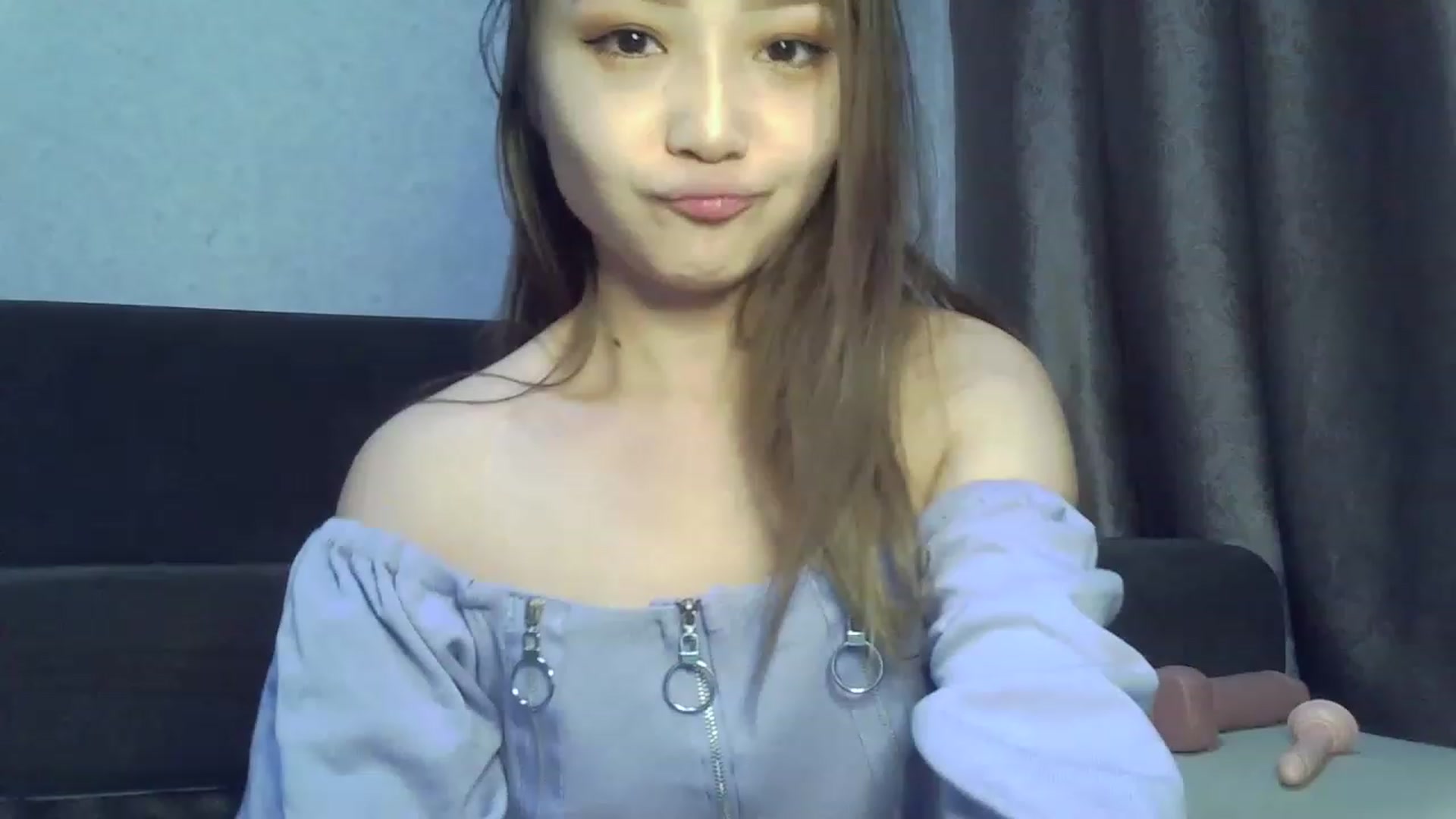 Gallery image thumbnail from SchoolGirl_69's myfreecams stream on, 04/15/2023, 17:02 image 16 of 20