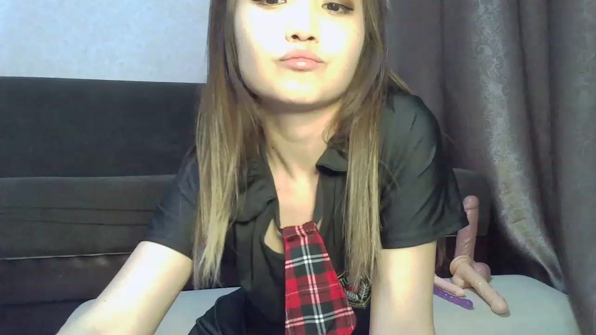 Gallery image thumbnail from SchoolGirl_69's myfreecams stream on, 04/16/2023, 16:07 image 18 of 20