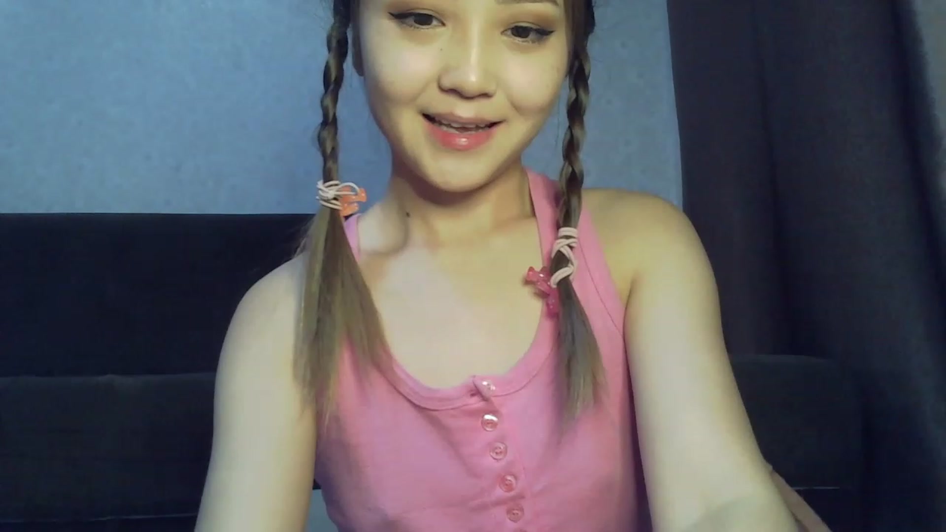 Gallery image thumbnail from SchoolGirl_69's myfreecams stream on, 04/20/2023, 16:52 image 12 of 20