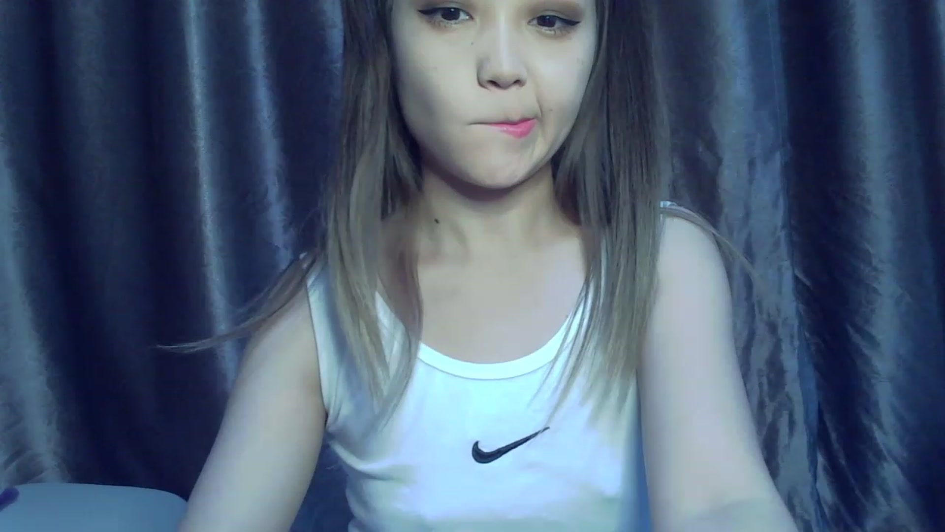 Gallery image thumbnail from SchoolGirl_69's myfreecams stream on, 04/21/2023, 14:29 image 6 of 20