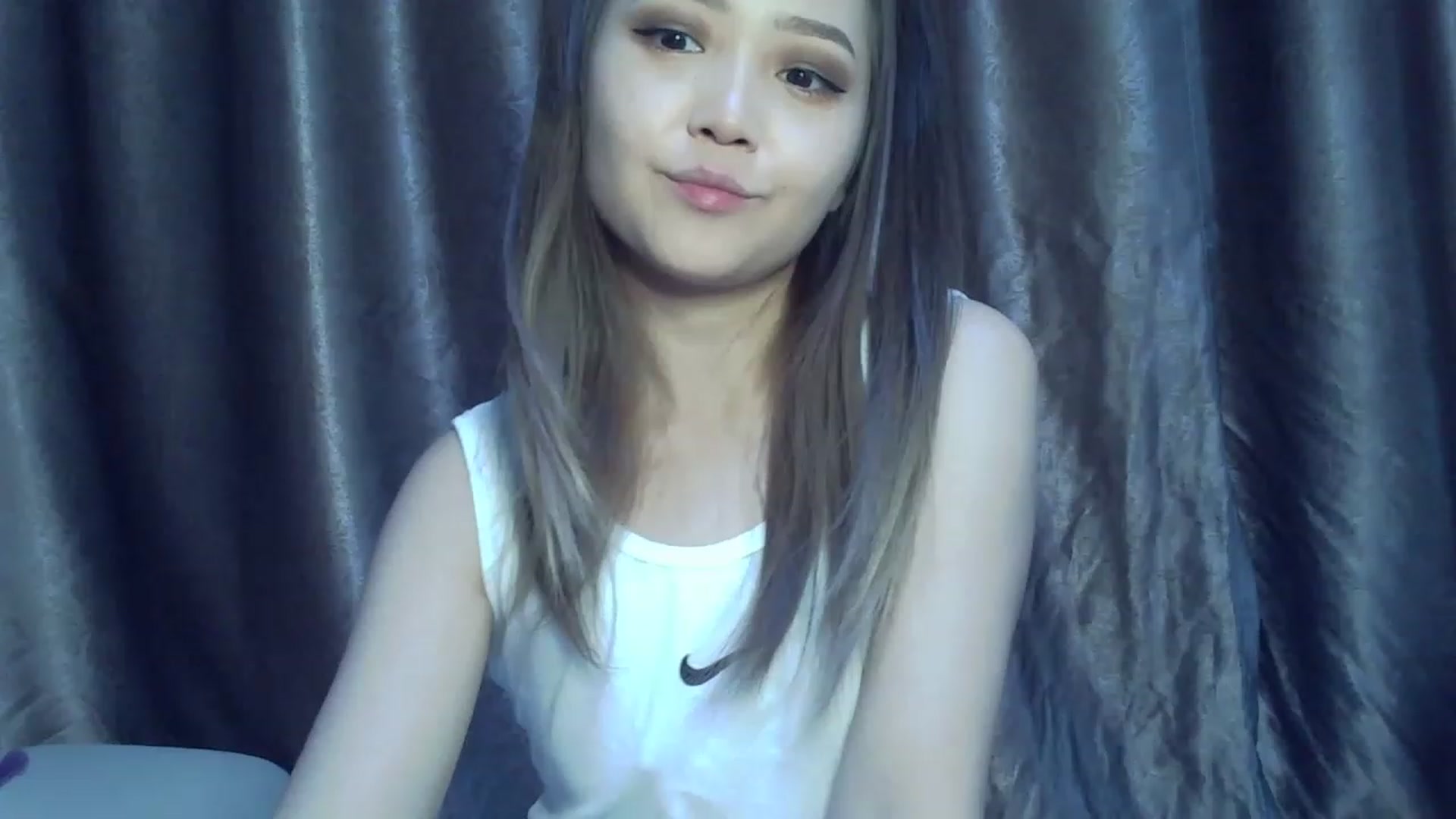 Gallery image thumbnail from SchoolGirl_69's myfreecams stream on, 04/21/2023, 14:29 image 3 of 20