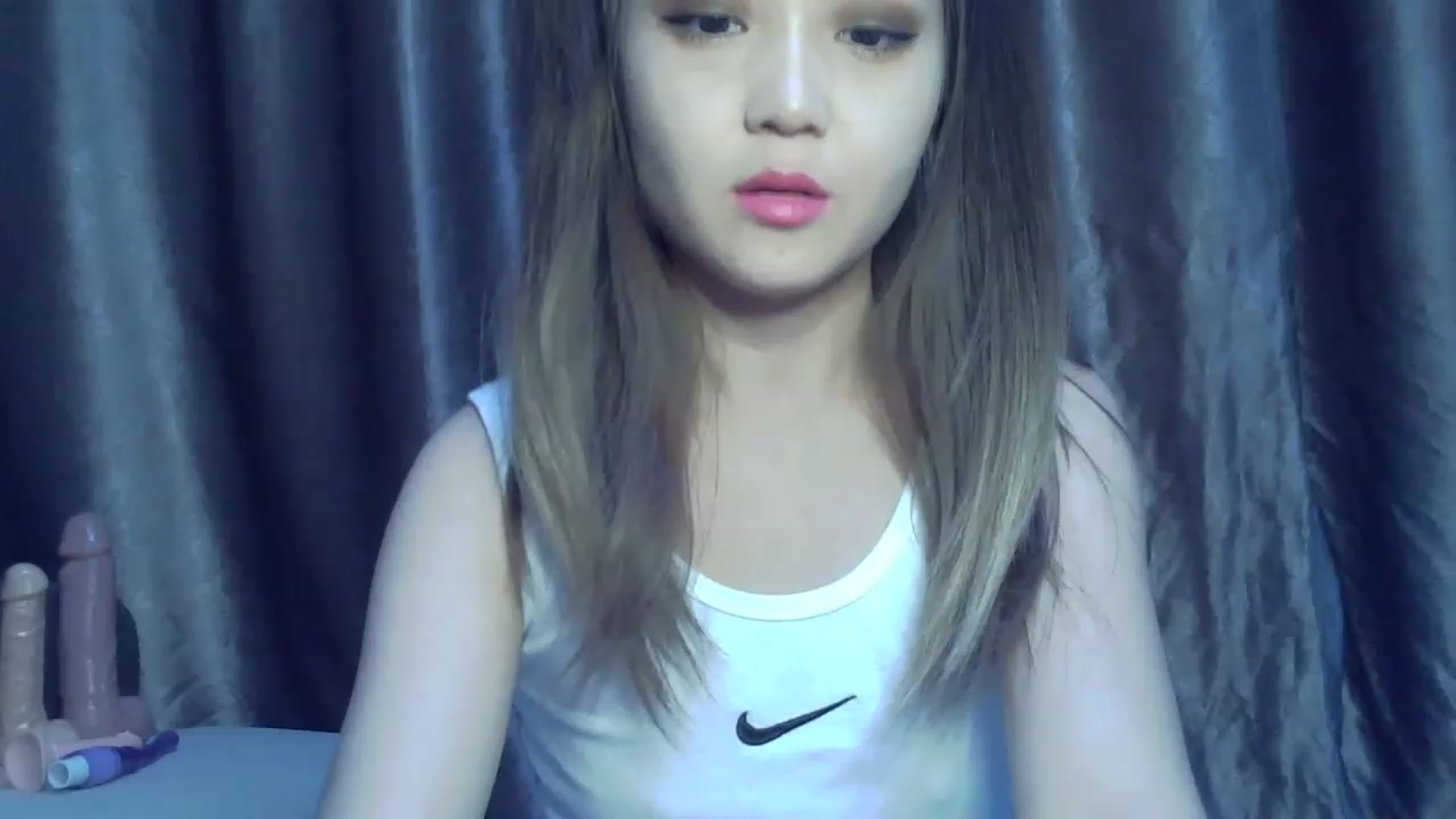 Gallery image thumbnail from SchoolGirl_69's myfreecams stream on, 04/21/2023, 14:29 image 7 of 20