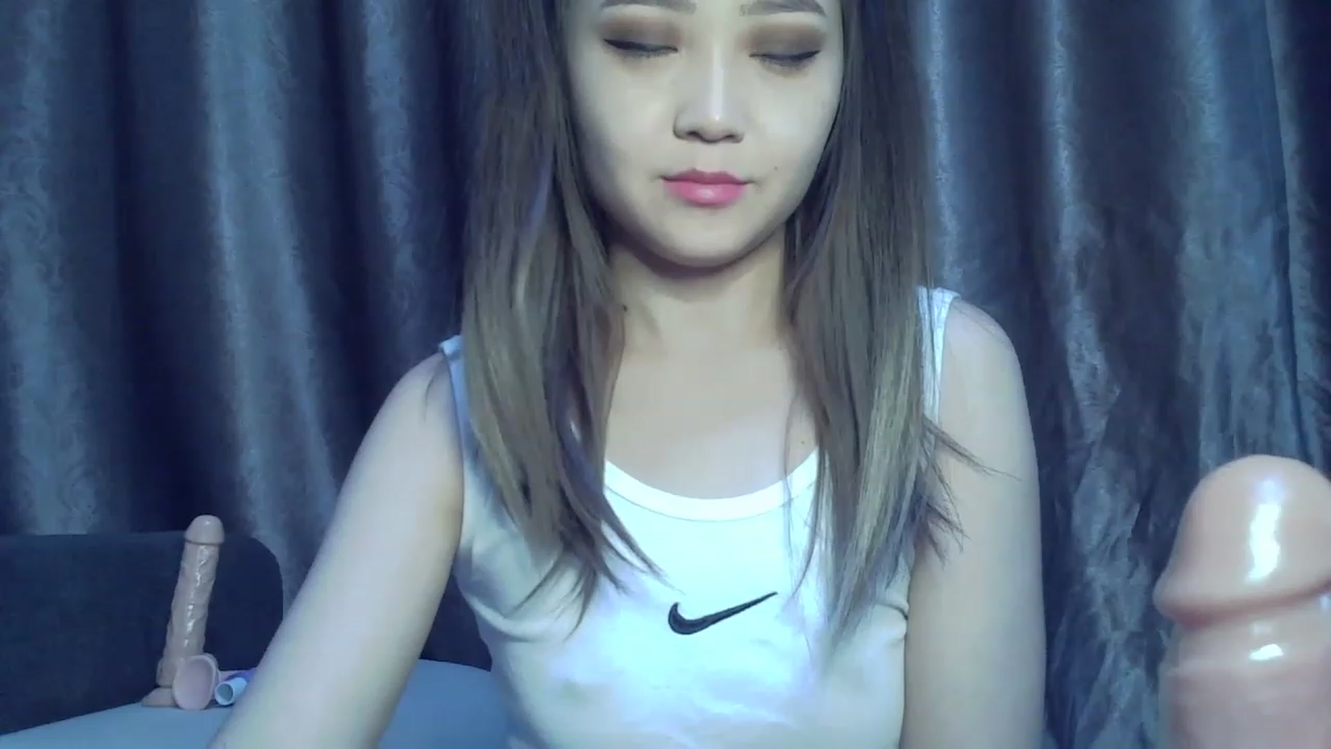 Gallery image thumbnail from SchoolGirl_69's myfreecams stream on, 04/21/2023, 14:49 image 1 of 20