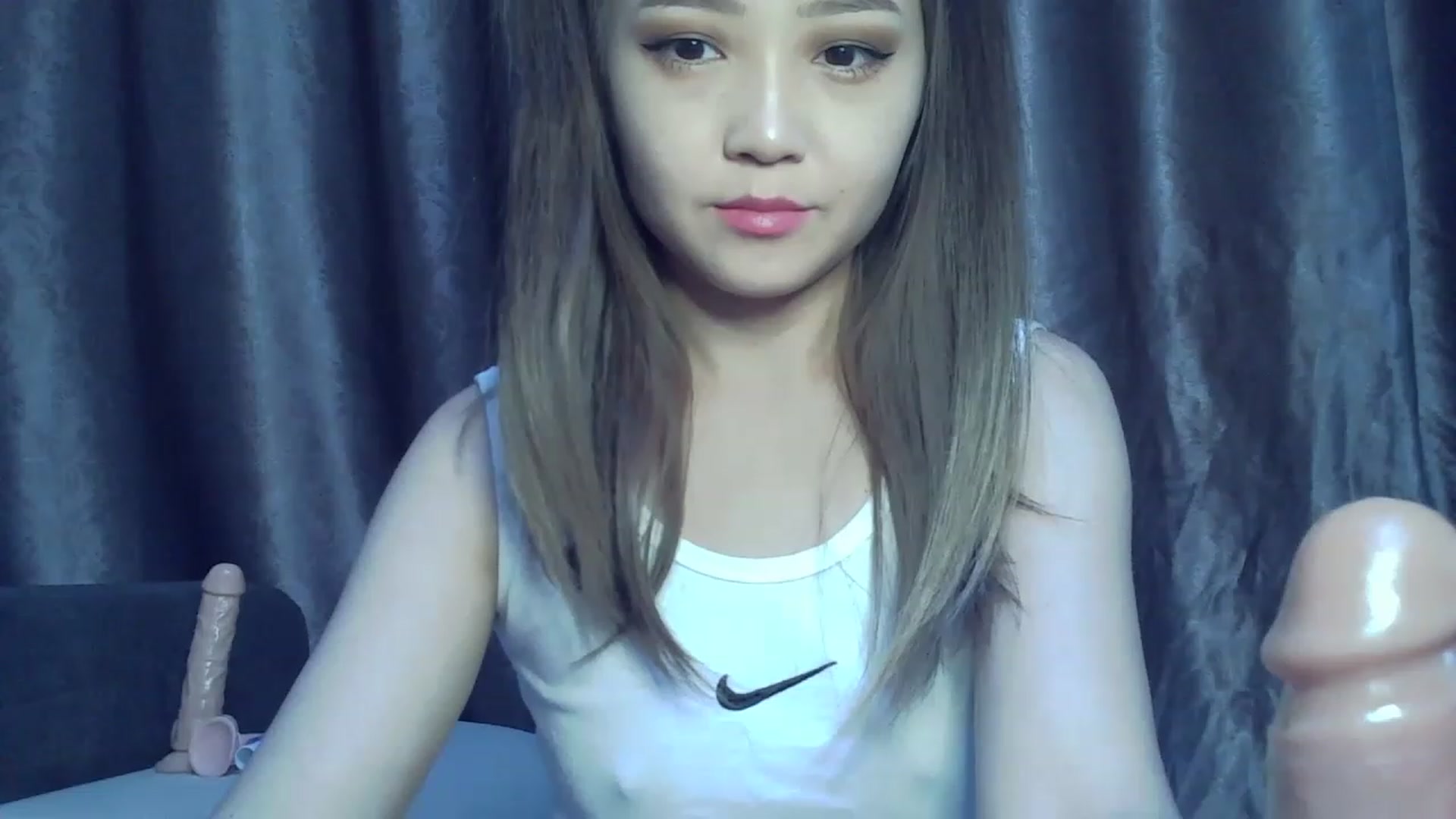 Gallery image thumbnail from SchoolGirl_69's myfreecams stream on, 04/21/2023, 14:49 image 2 of 20