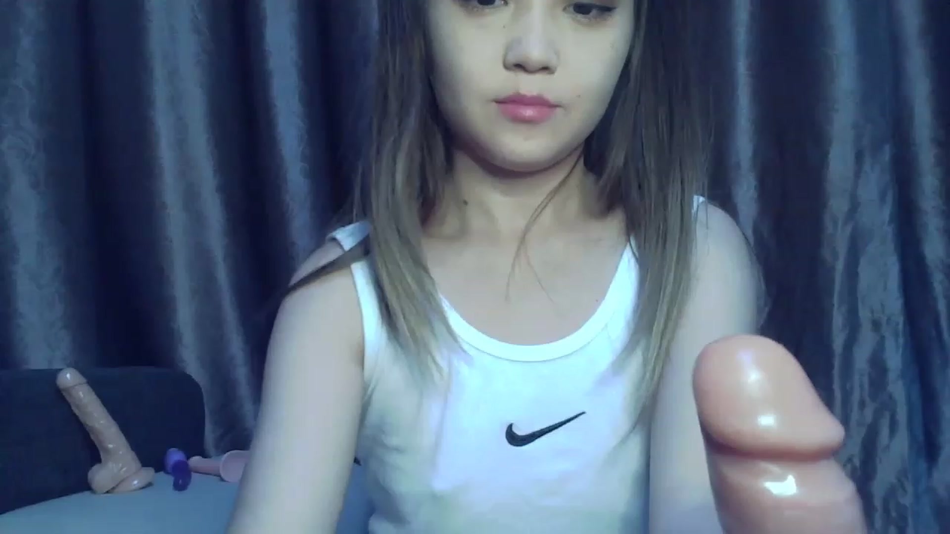 Gallery image thumbnail from SchoolGirl_69's myfreecams stream on, 04/21/2023, 15:20 image 8 of 20