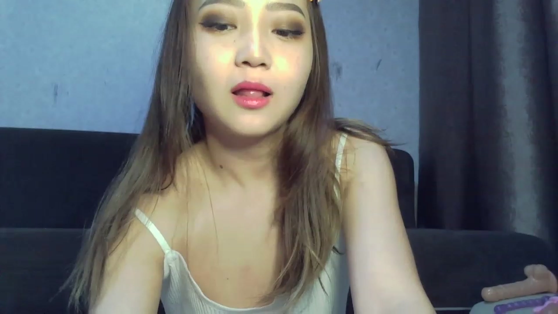 Gallery image thumbnail from SchoolGirl_69's myfreecams stream on, 05/01/2023, 12:54 image 2 of 20