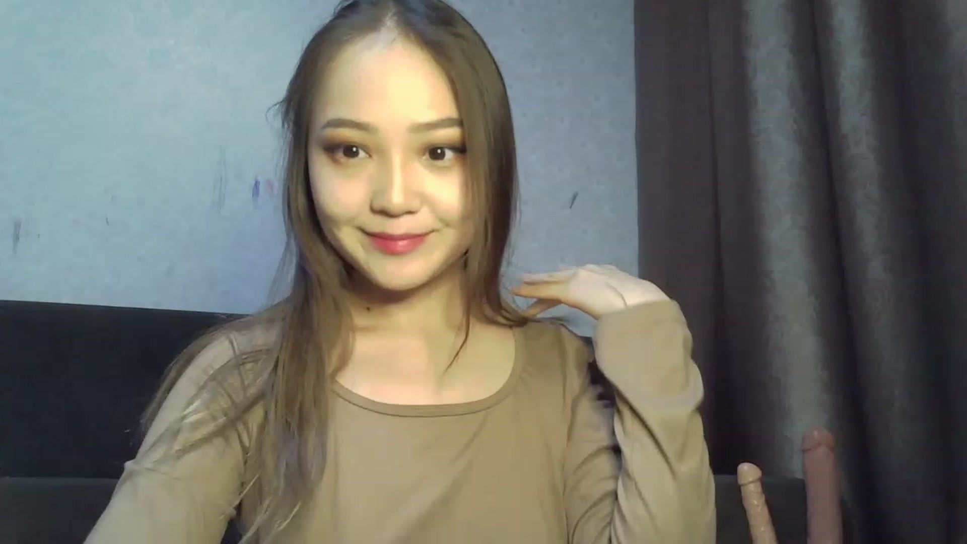 Gallery image thumbnail from SchoolGirl_69's myfreecams stream on, 05/01/2023, 12:54 image 6 of 20