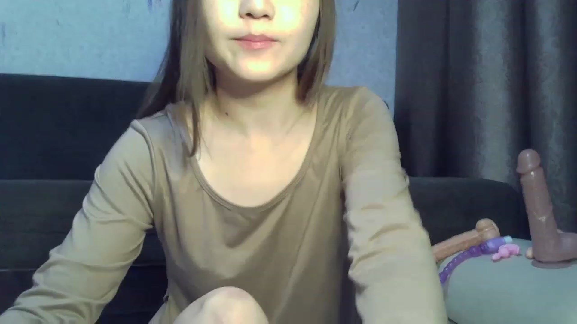 Gallery image thumbnail from SchoolGirl_69's myfreecams stream on, 05/01/2023, 16:07 image 3 of 20