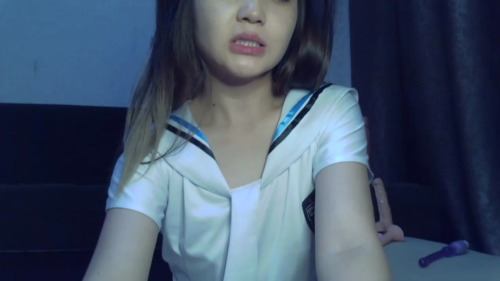 Gallery image thumbnail from SchoolGirl_69's myfreecams stream on, 05/02/2023, 13:53 image 8 of 20