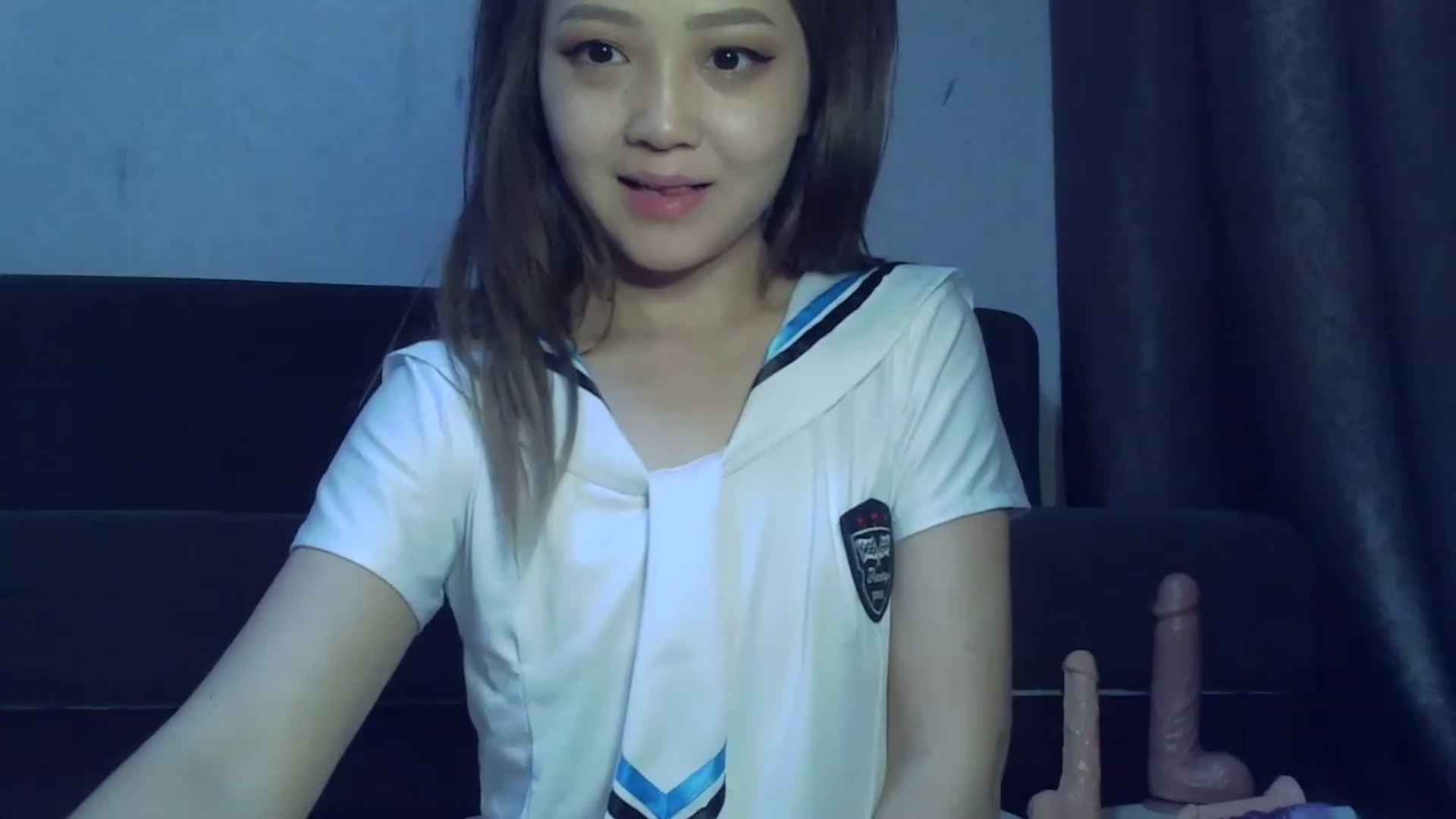 Gallery image thumbnail from SchoolGirl_69's myfreecams stream on, 05/02/2023, 16:05 image 4 of 20