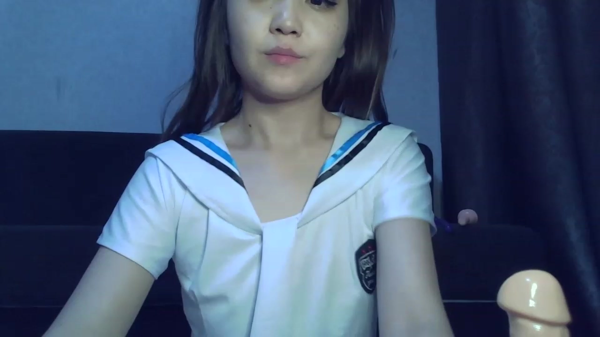 Gallery image thumbnail from SchoolGirl_69's myfreecams stream on, 05/02/2023, 17:29 image 6 of 20