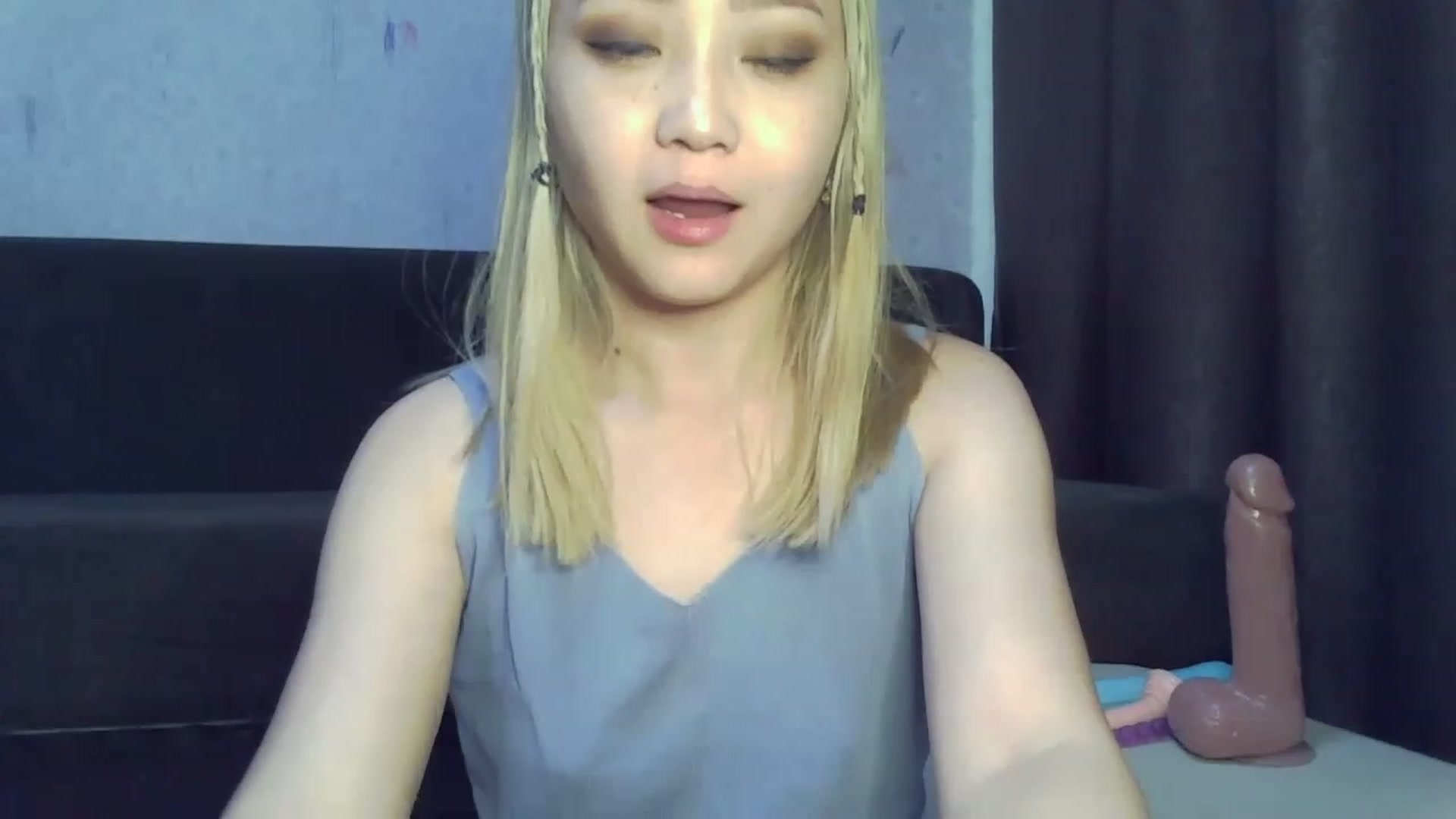 Gallery image thumbnail from SchoolGirl_69's myfreecams stream on, 06/08/2023, 07:32 image 20 of 20