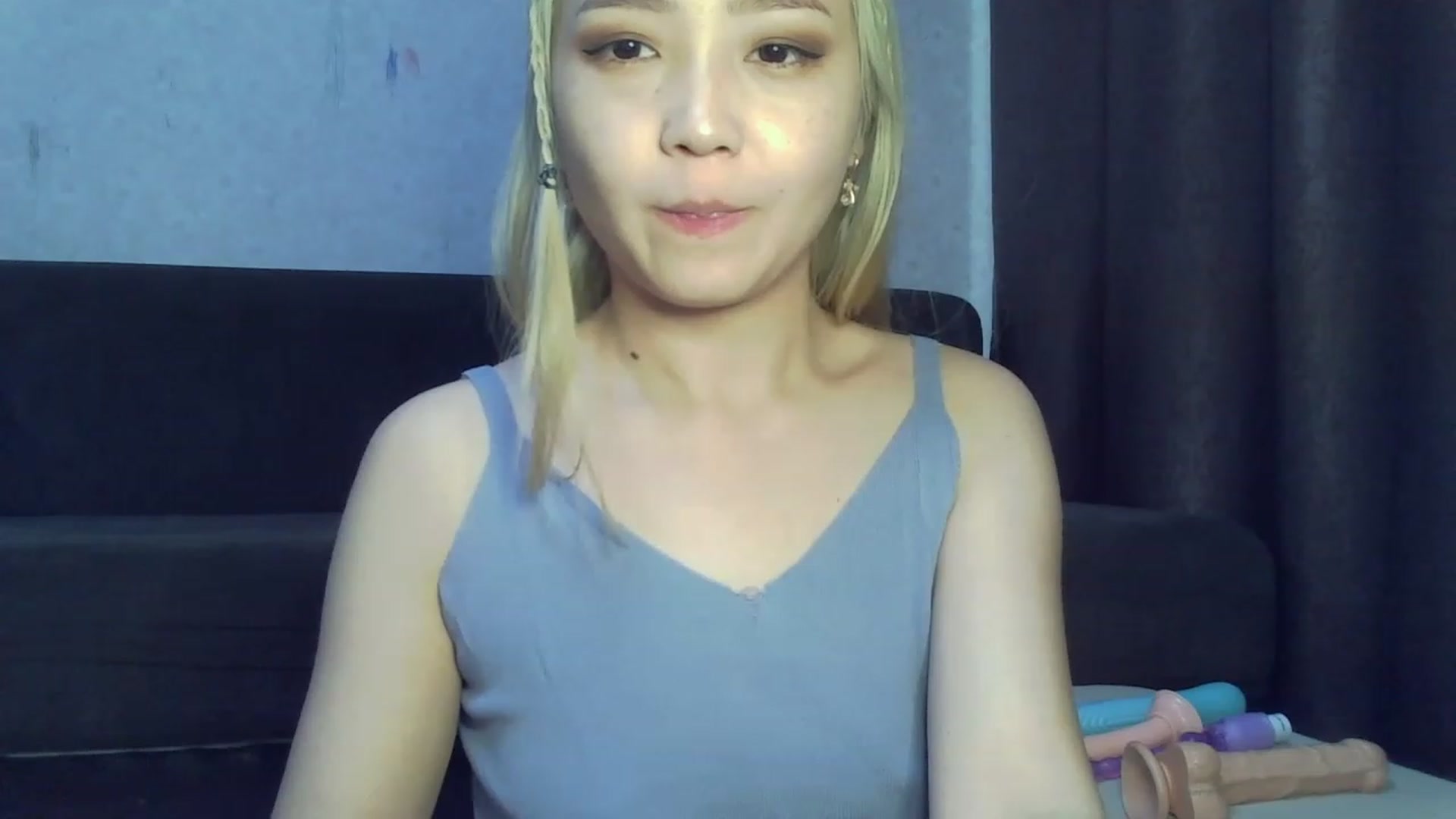 Gallery image thumbnail from SchoolGirl_69's myfreecams stream on, 06/08/2023, 07:32 image 14 of 20