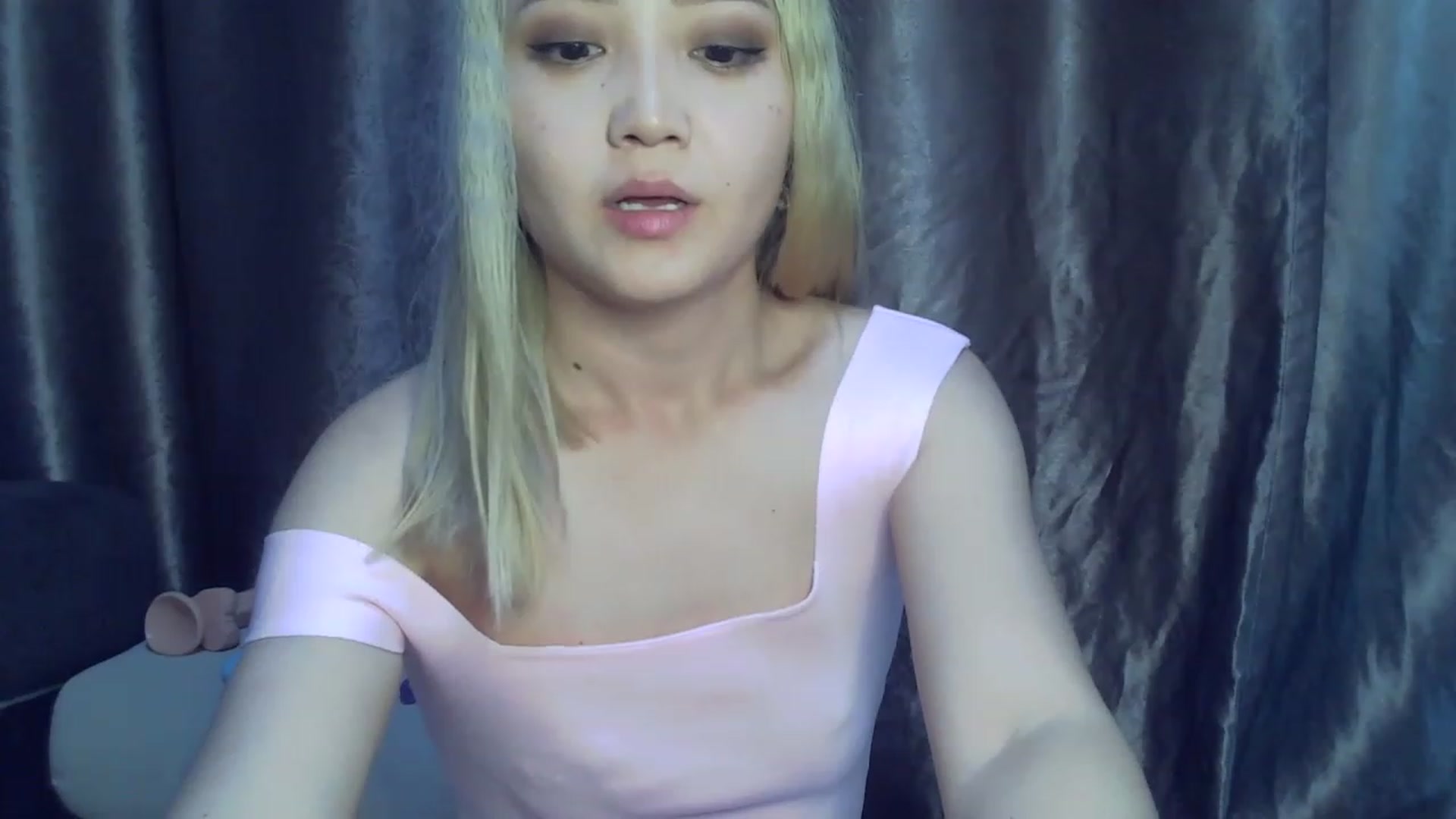 Gallery image thumbnail from SchoolGirl_69's myfreecams stream on, 06/09/2023, 10:09 image 2 of 20