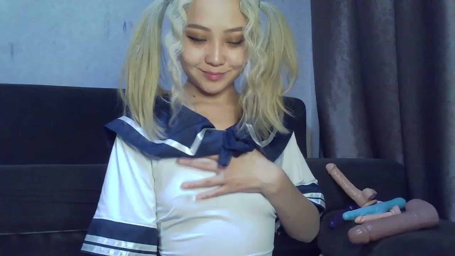 Gallery image thumbnail from SchoolGirl_69's myfreecams stream on, 06/10/2023, 19:24 image 15 of 20