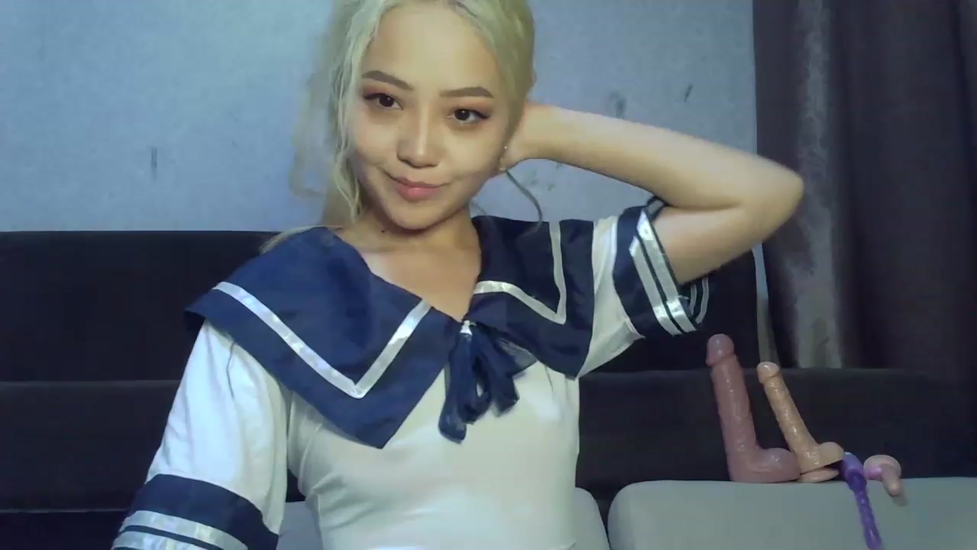 Gallery image thumbnail from SchoolGirl_69's myfreecams stream on, 06/11/2023, 20:20 image 2 of 20