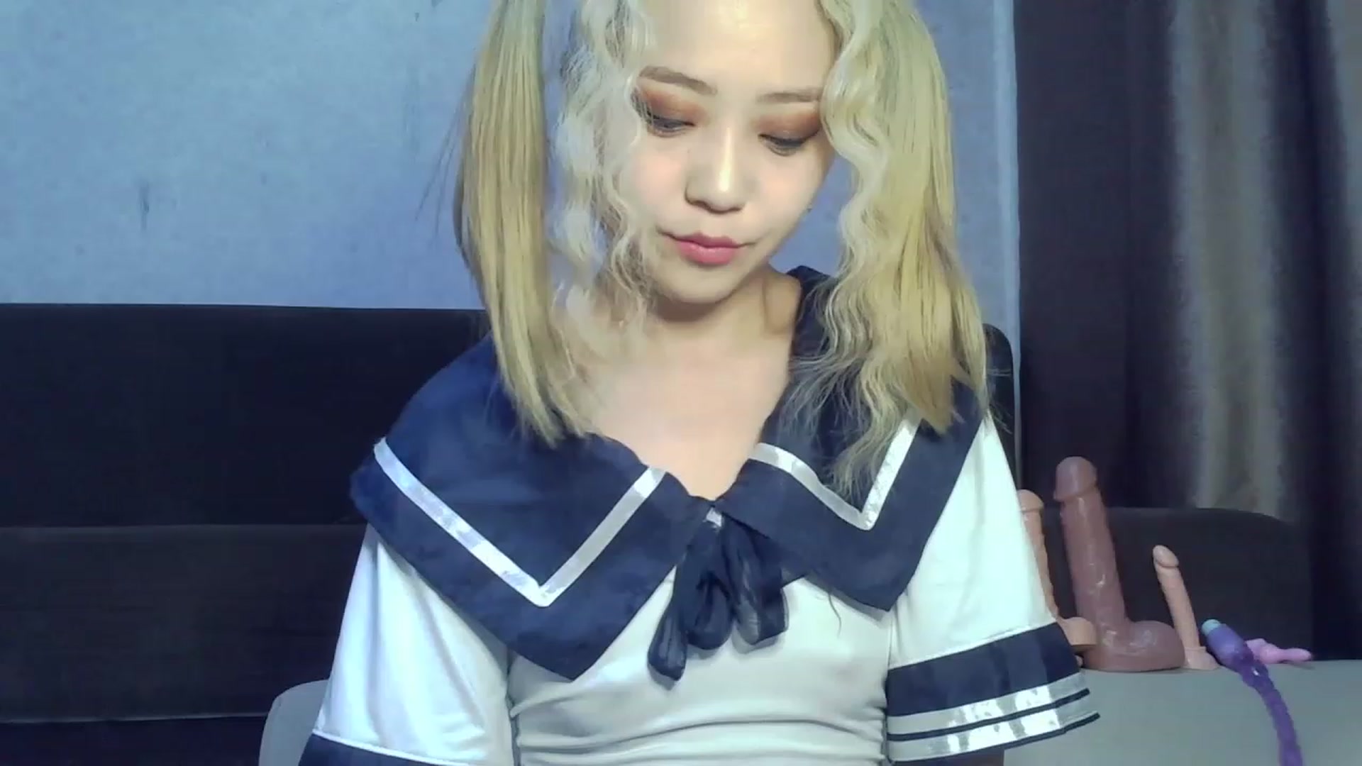 Gallery image thumbnail from SchoolGirl_69's myfreecams stream on, 06/12/2023, 08:14 image 4 of 20