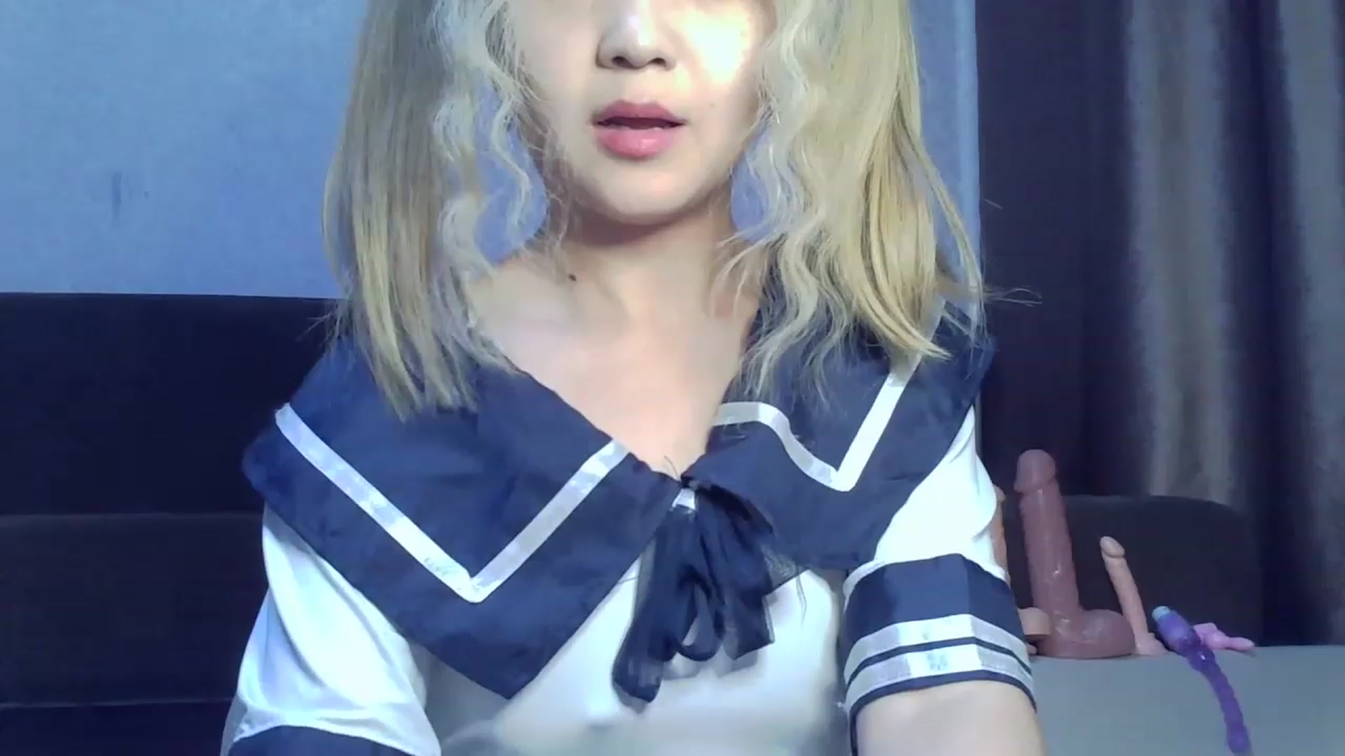Gallery image thumbnail from SchoolGirl_69's myfreecams stream on, 06/12/2023, 08:14 image 11 of 20