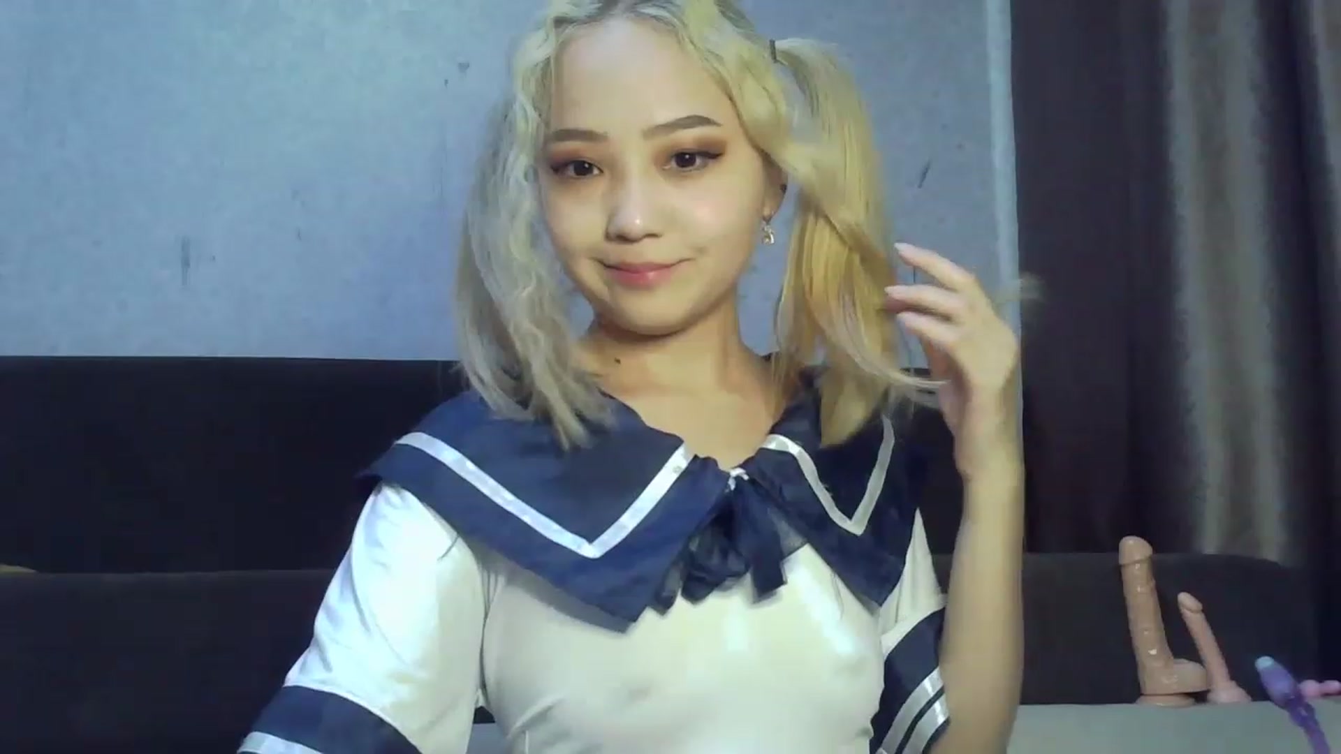 Gallery image thumbnail from SchoolGirl_69's myfreecams stream on, 06/12/2023, 09:17 image 7 of 20