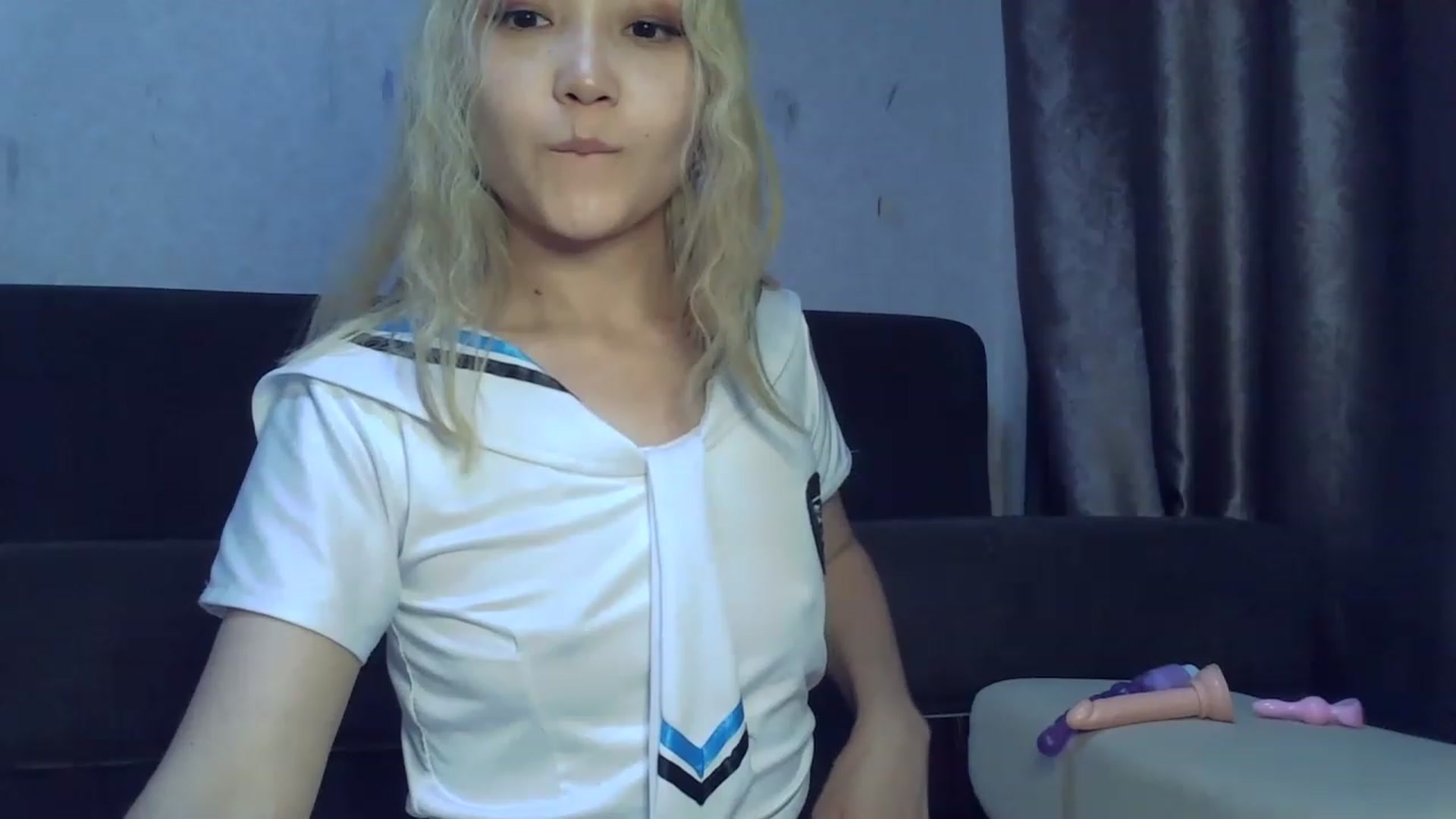 Gallery image thumbnail from SchoolGirl_69's myfreecams stream on, 06/12/2023, 15:08 image 16 of 20