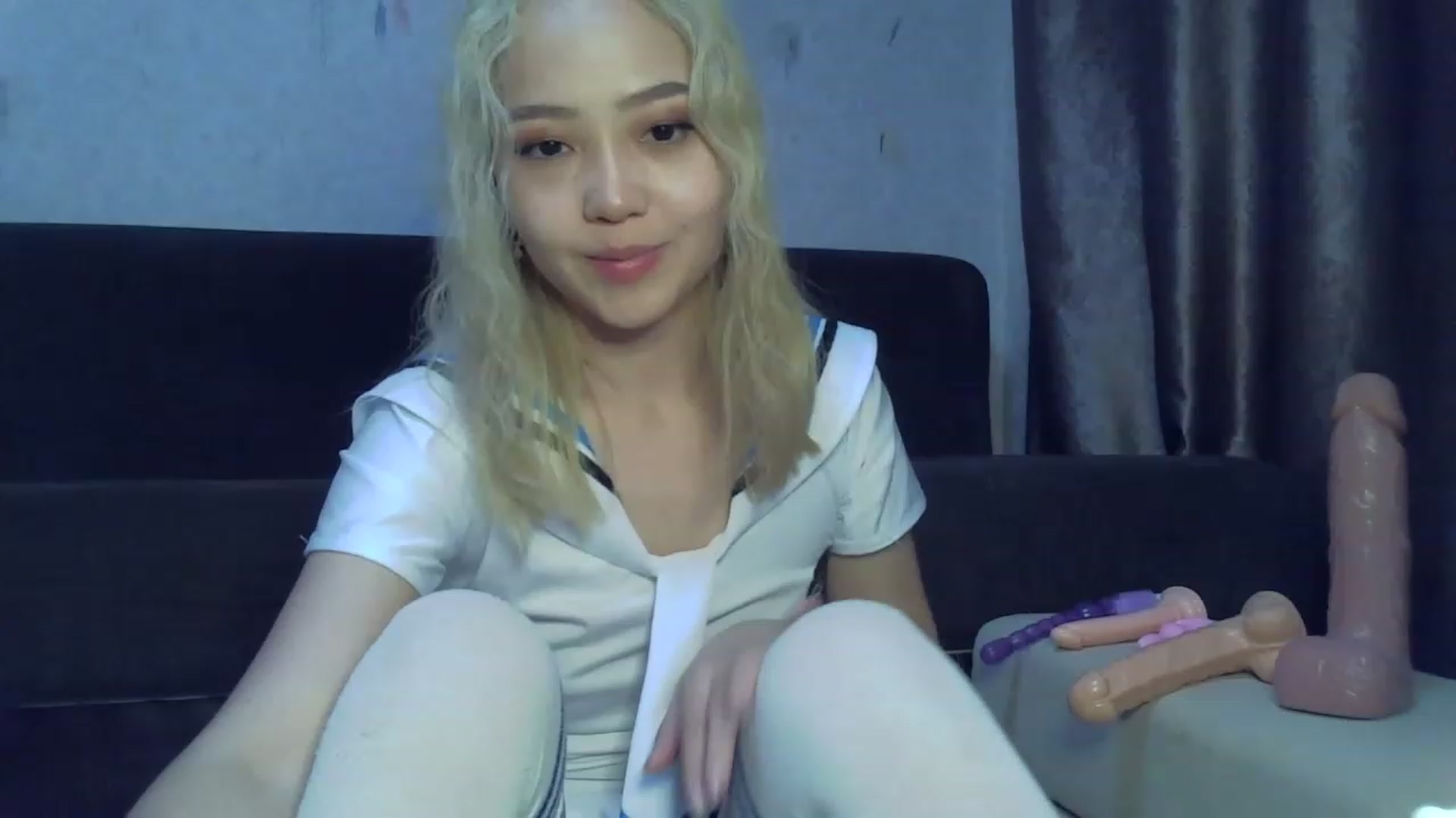 Gallery image thumbnail from SchoolGirl_69's myfreecams stream on, 06/12/2023, 15:08 image 11 of 20