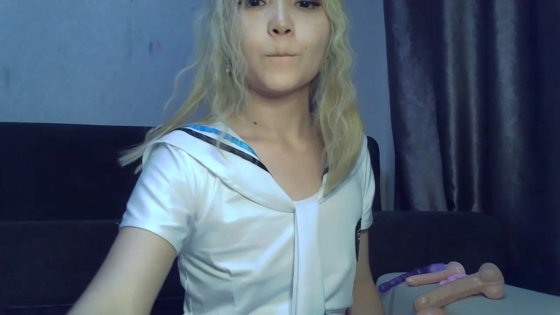 Gallery image thumbnail from SchoolGirl_69's myfreecams stream on, 06/12/2023, 15:08 image 8 of 20