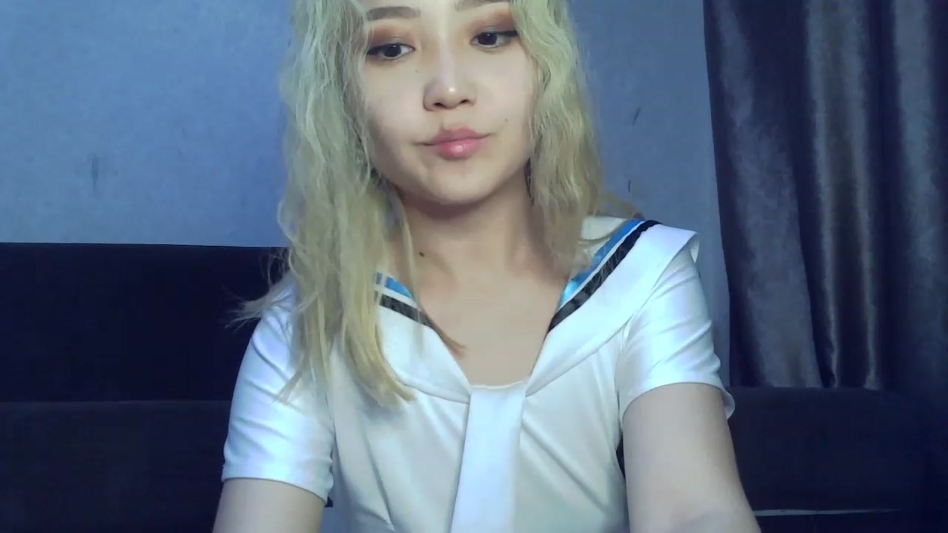 Gallery image thumbnail from SchoolGirl_69's myfreecams stream on, 06/12/2023, 17:14 image 13 of 20