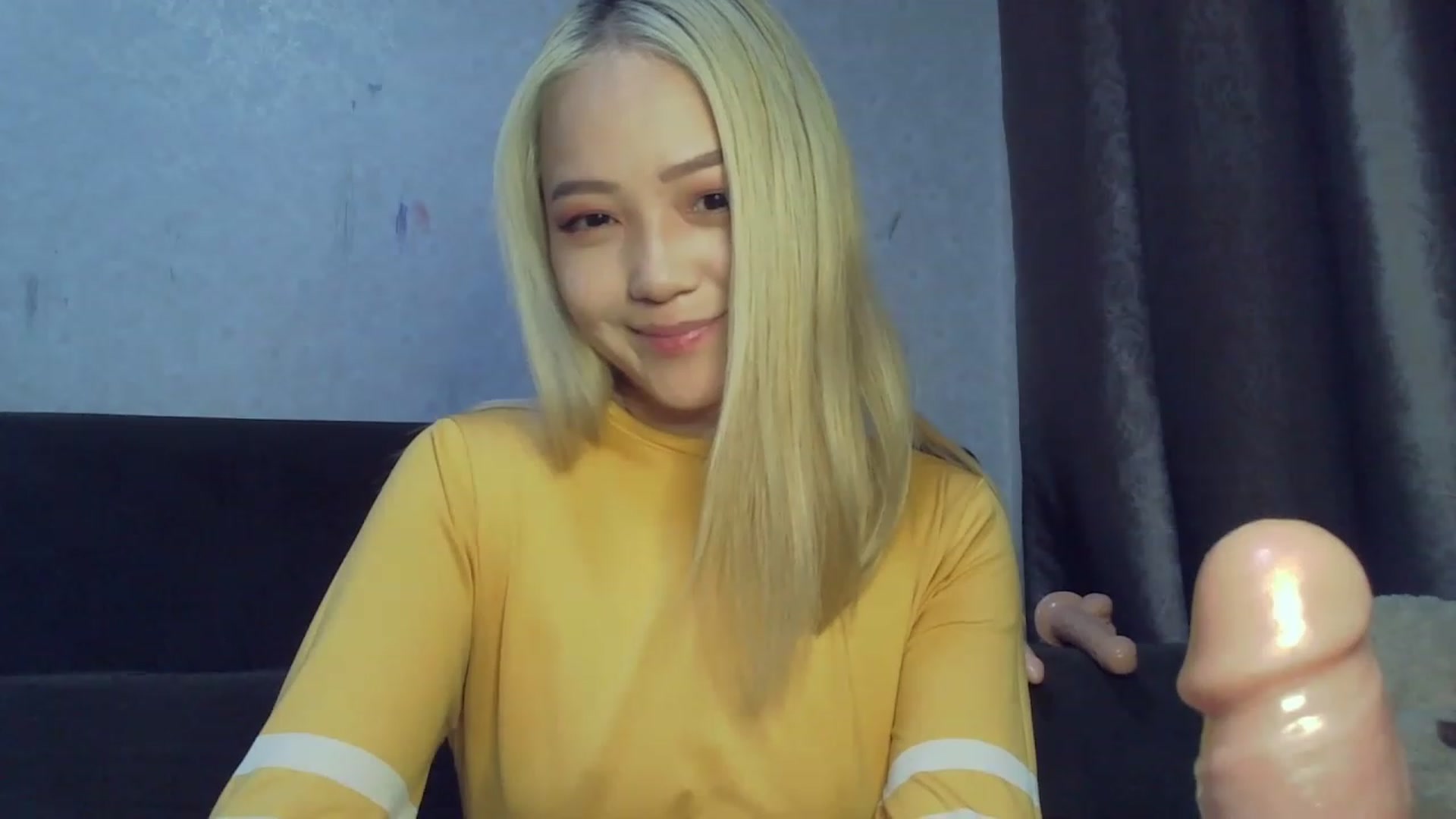 Gallery image thumbnail from SchoolGirl_69's myfreecams stream on, 06/19/2023, 13:42 image 8 of 20