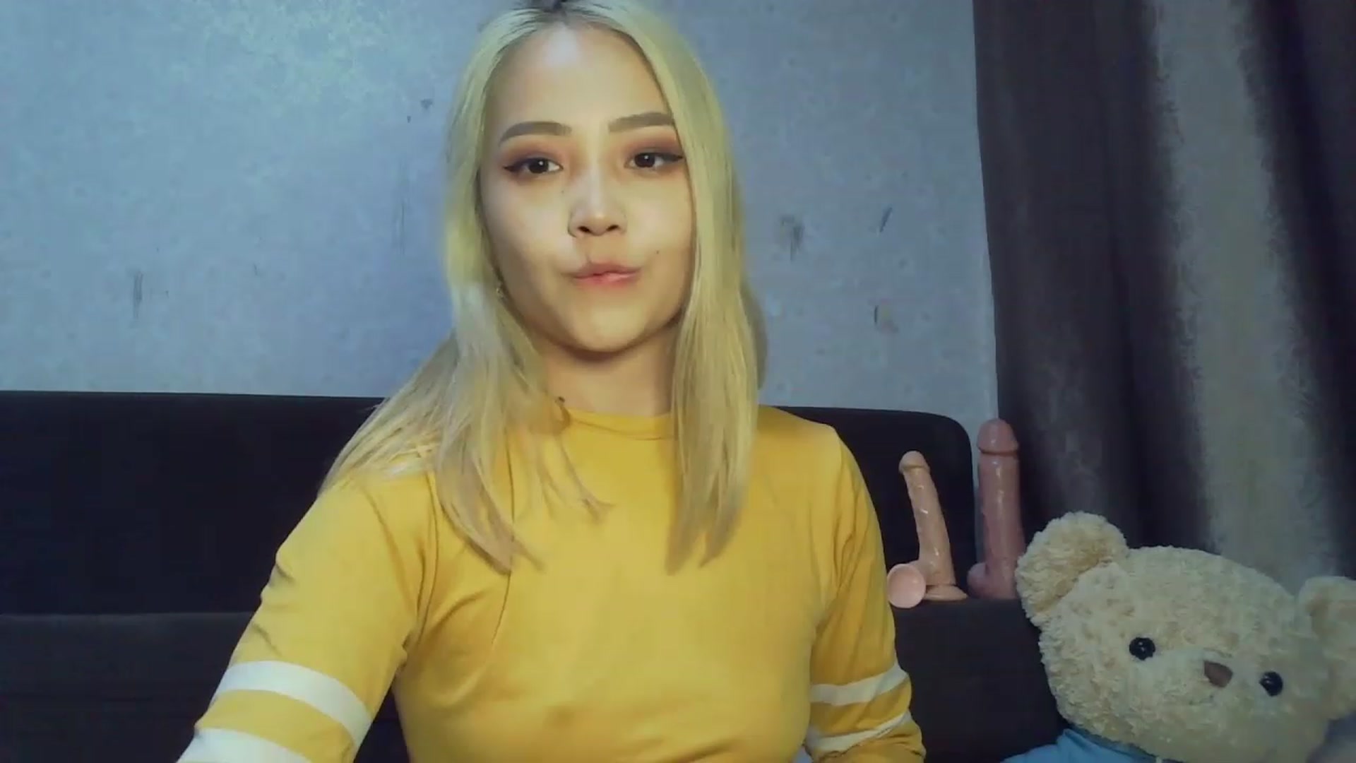 Gallery image thumbnail from SchoolGirl_69's myfreecams stream on, 06/22/2023, 16:05 image 7 of 20