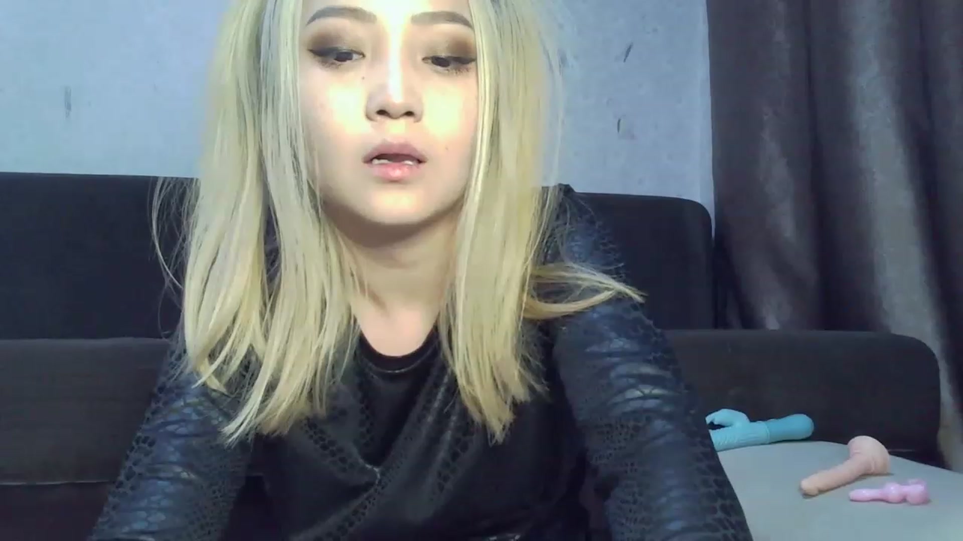 Gallery image thumbnail from SchoolGirl_69's myfreecams stream on, 06/29/2023, 15:07 image 10 of 20