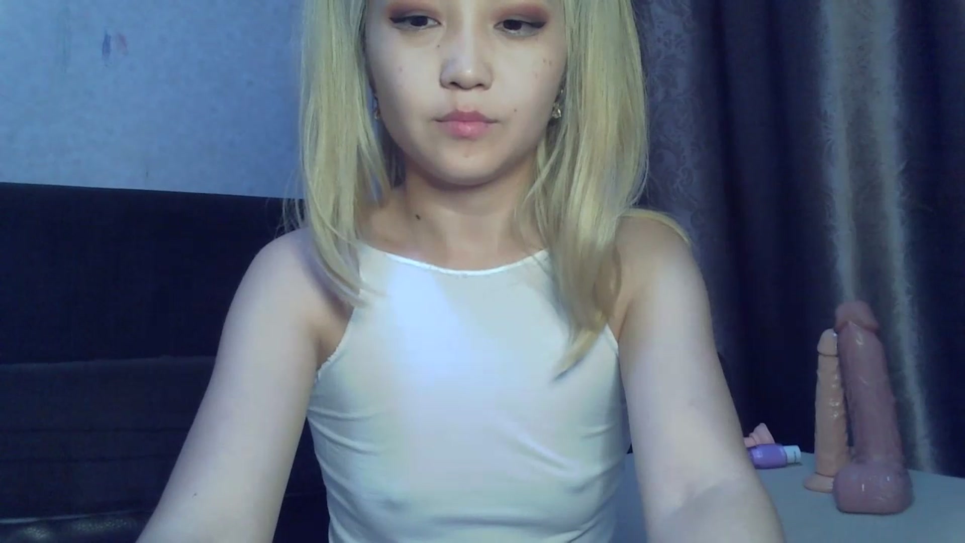 Gallery image thumbnail from SchoolGirl_69's myfreecams stream on, 07/05/2023, 16:37 image 11 of 20
