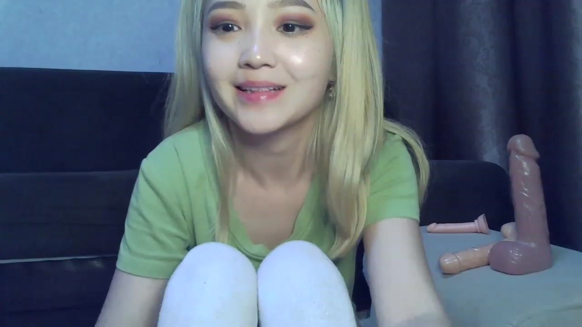 Gallery image thumbnail from SchoolGirl_69's myfreecams stream on, 07/05/2023, 18:18 image 15 of 20