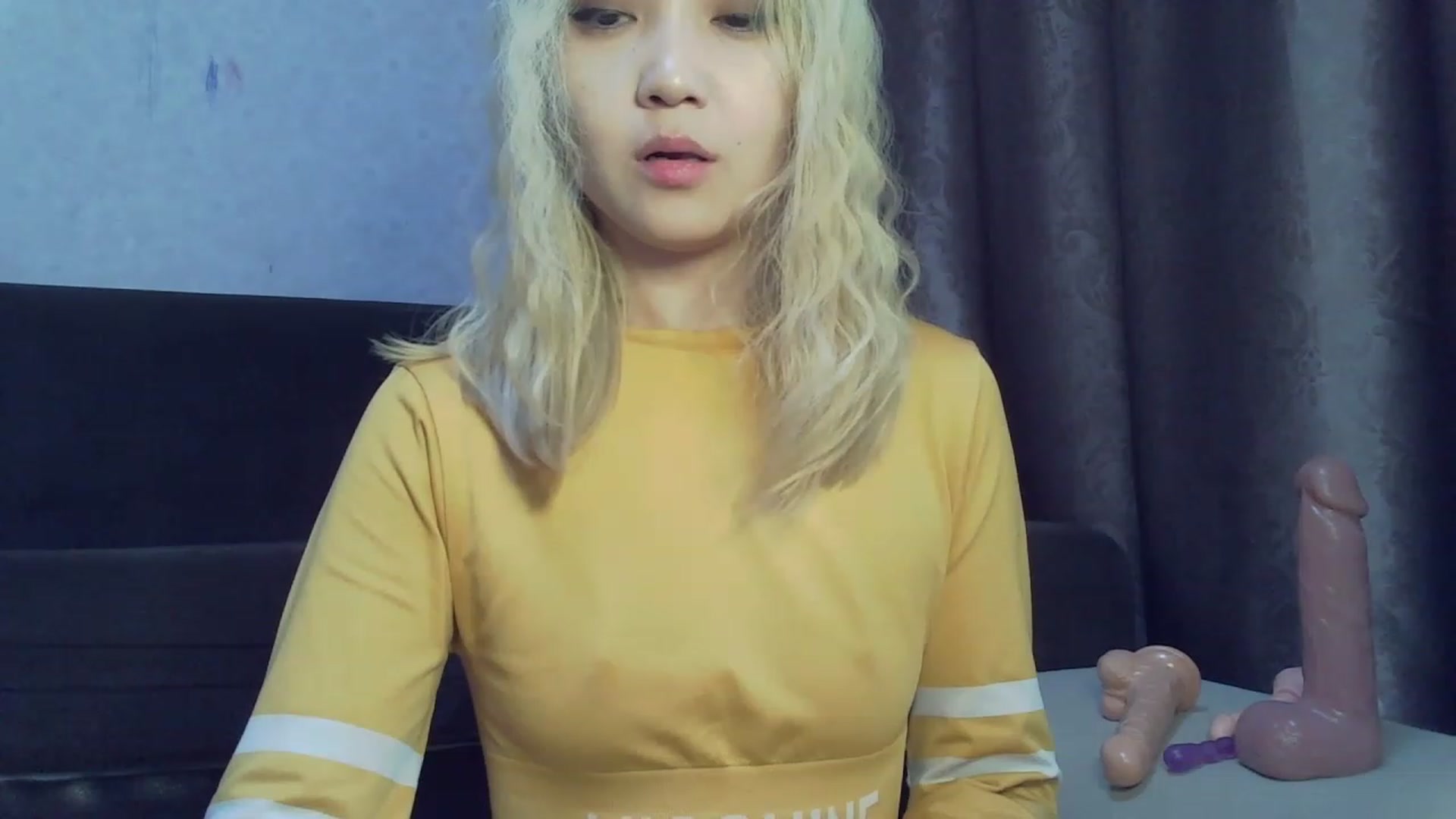Gallery image thumbnail from SchoolGirl_69's myfreecams stream on, 07/06/2023, 11:22 image 14 of 20